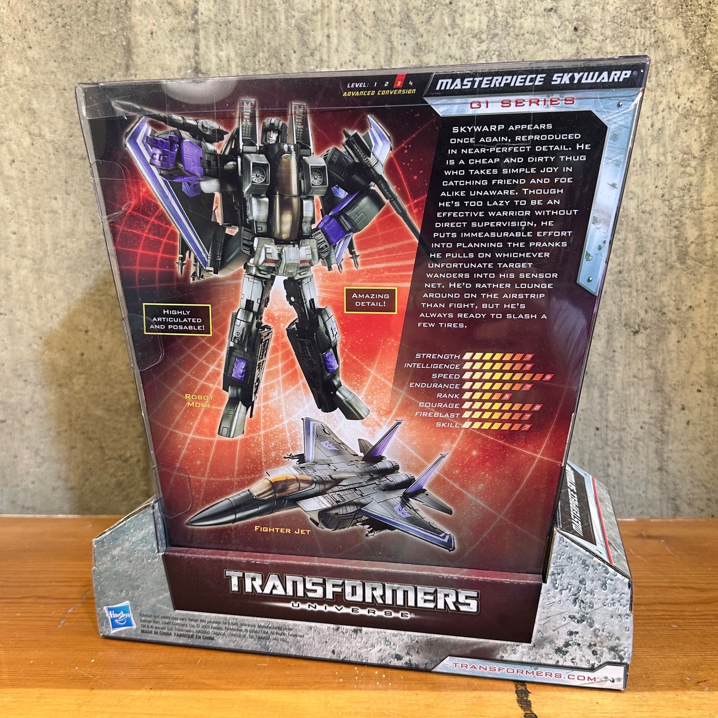 Skywarp Hasbro Transformers Universe Masterpiece Exclusive Action Figure