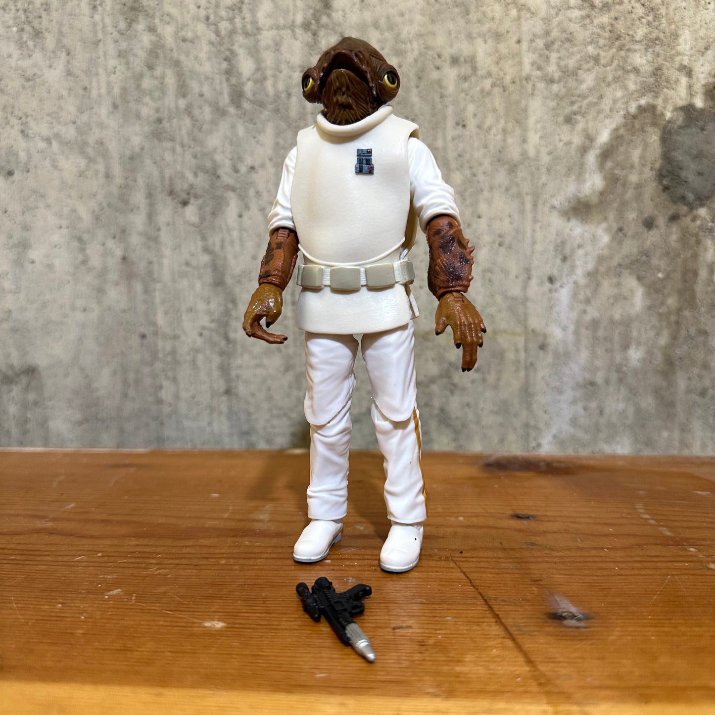 Admiral Ackbar Star Wars Black Series 6” Action Figure Toy