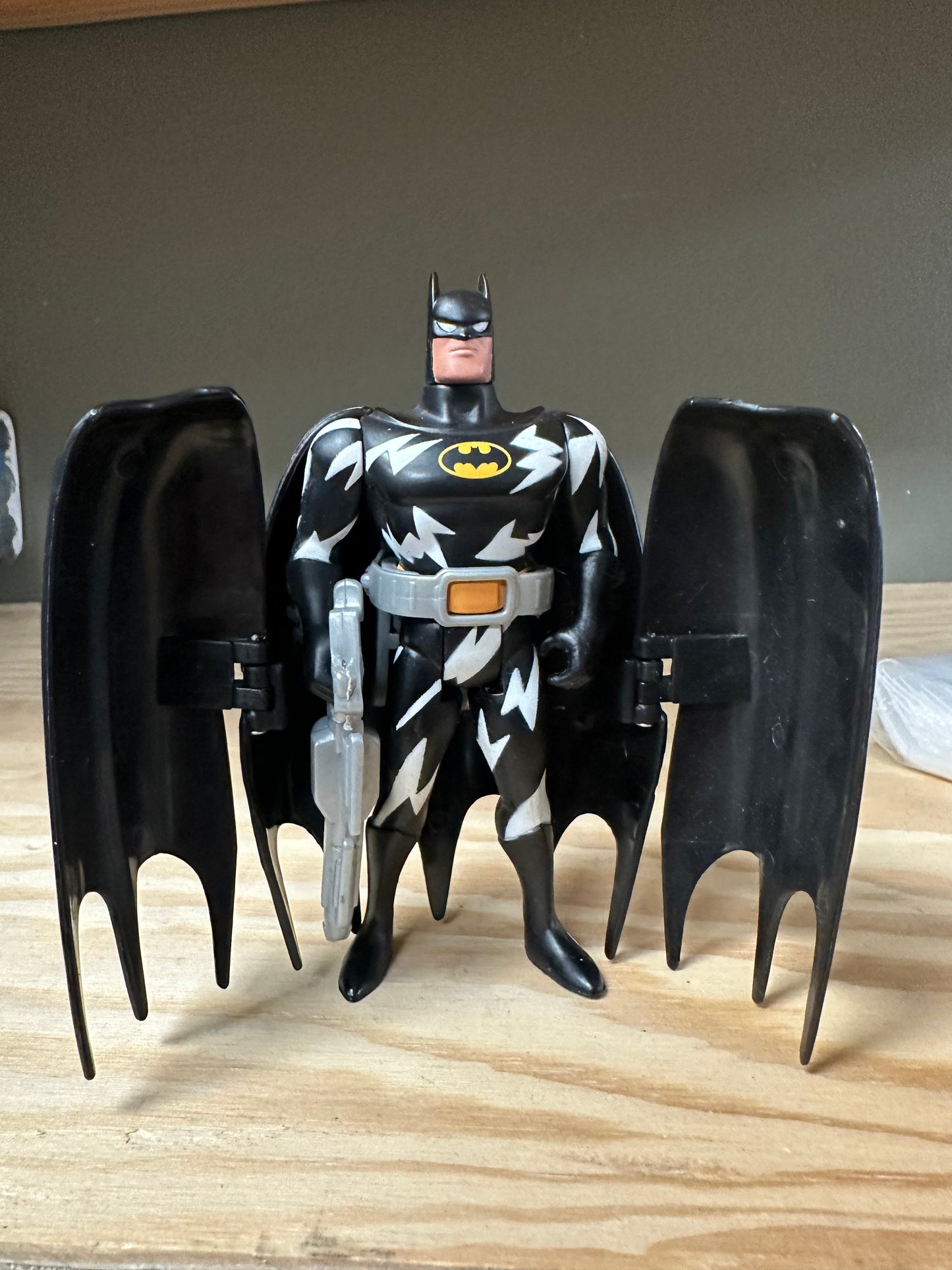 1993 Kenner Batman the Animated Series Lightning Strike Batman Complete DC Comics Toy