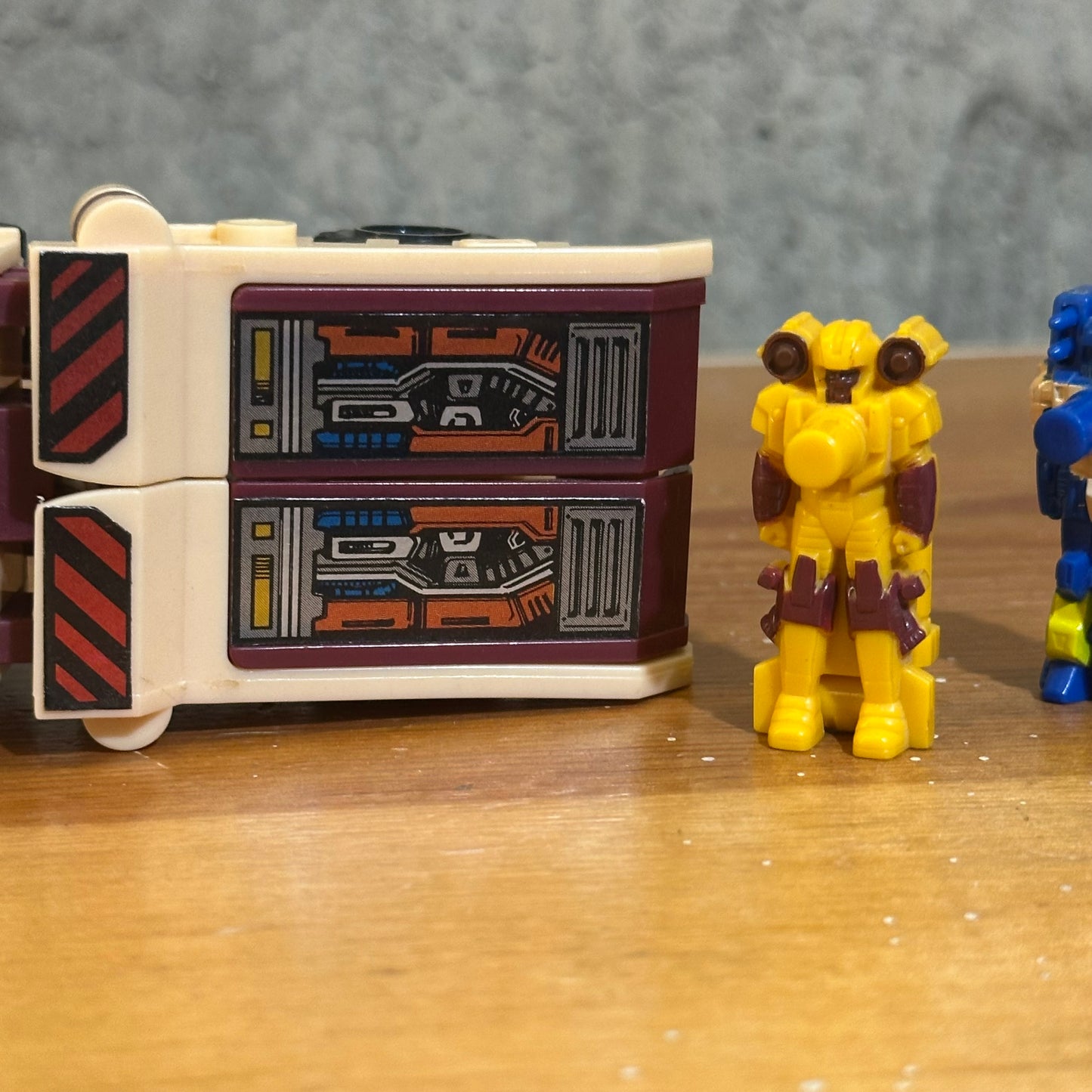 Landfill G1 Transformers Complete Autobot Robot Vintage Action Figure Toy