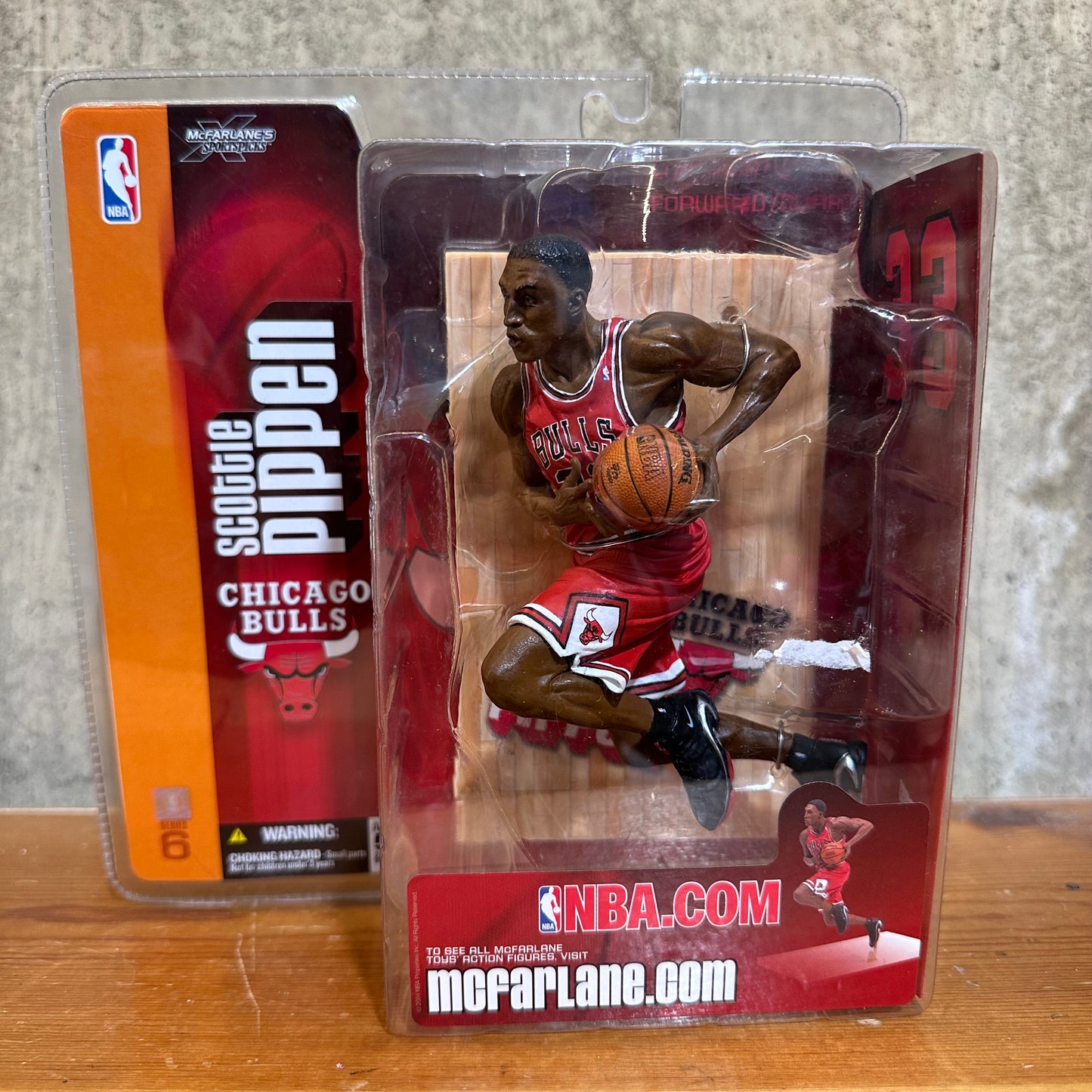 Scottie Pippen McFarlane Chicago Bulls NBA Action Figure Series 6 New Sealed