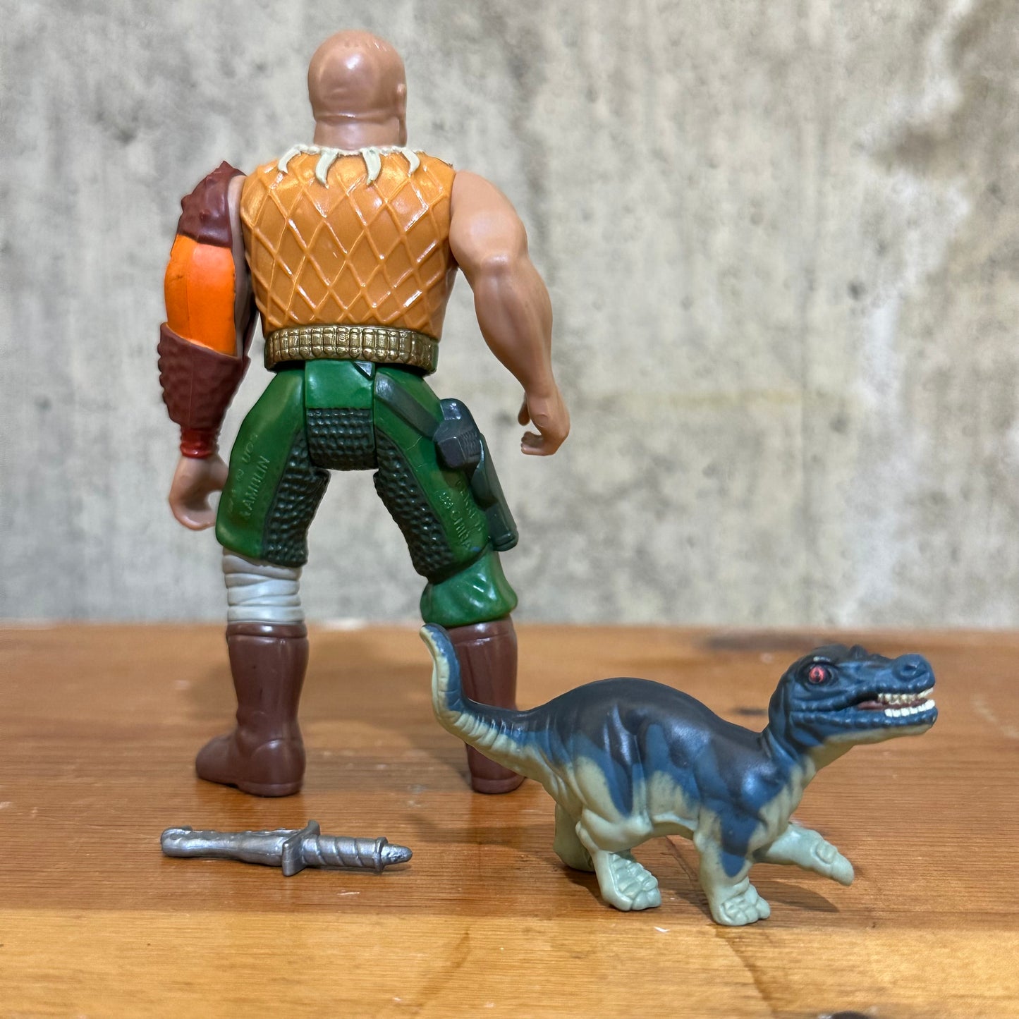 Skinner Evil Raiders Series 2 Kenner Jurassic Park incomplete action figure toy