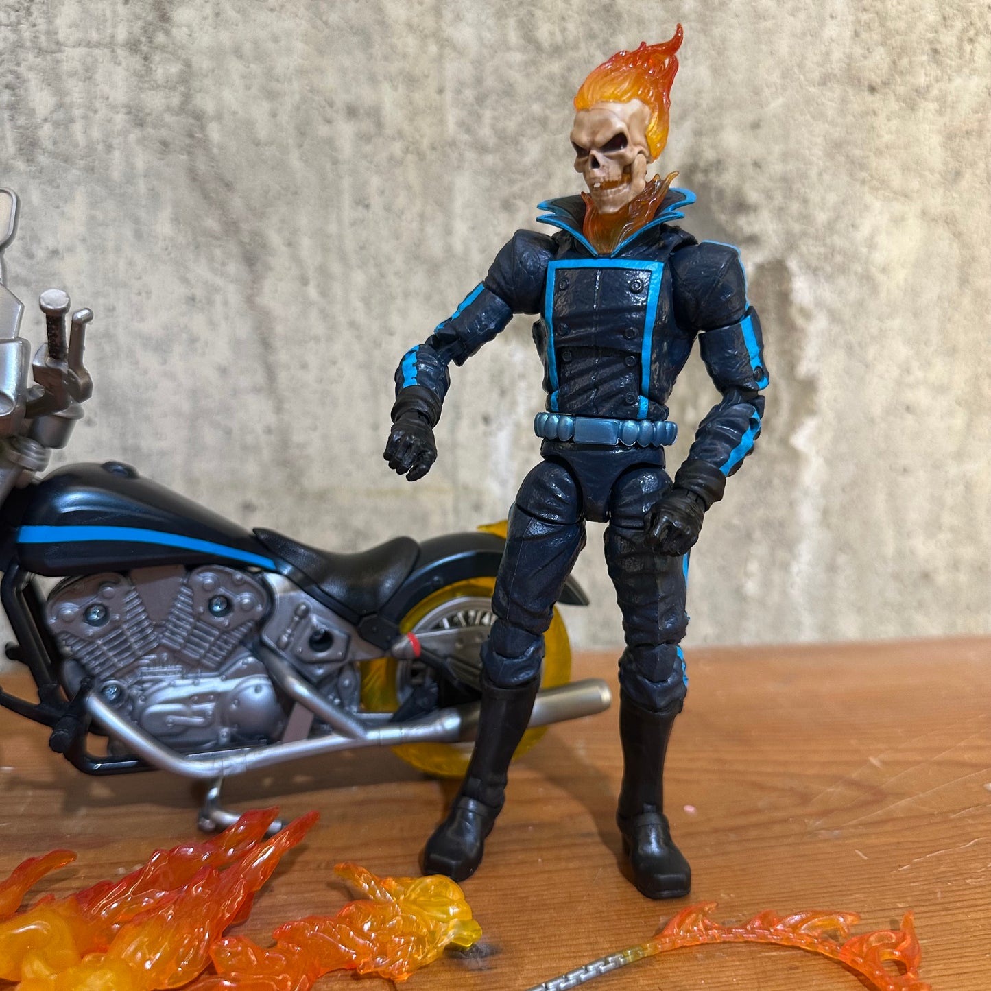 Marvel Legends GHOST RIDER Blaze w/ Flame Cycle COMPLETE | 2018 Ultimate Riders