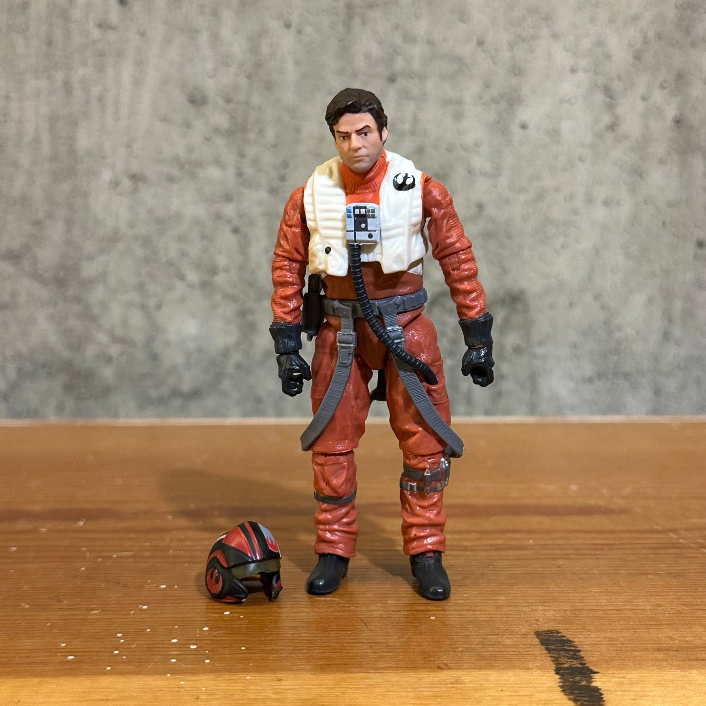 Poe Dameron Star Wars 3.75” Action Figure Toy Pilot