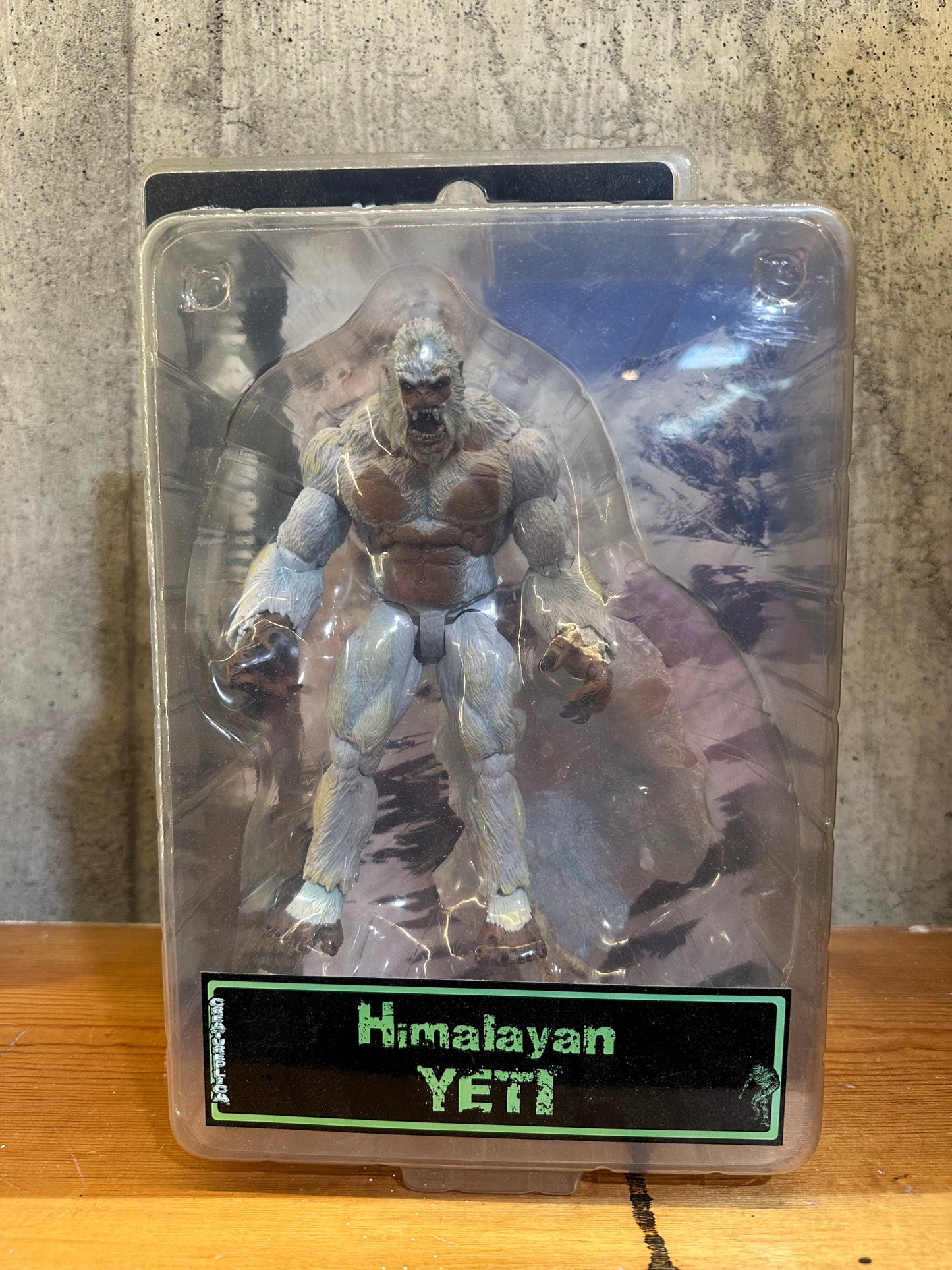 HIMALAYAN YETI ABONIMABLE SNOWMAN 8" ACTION FIGURE CREATUREPLICA