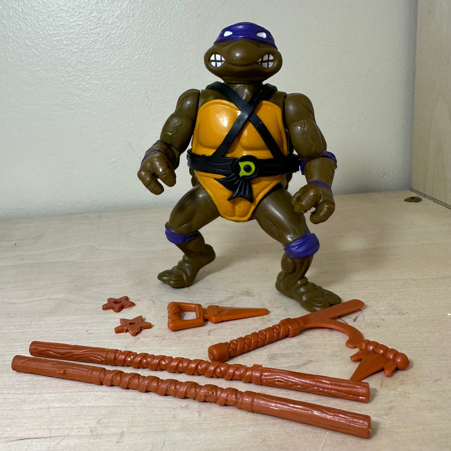 1988 TMNT Hard Head Donatello Complete Action Figure Broken Belt