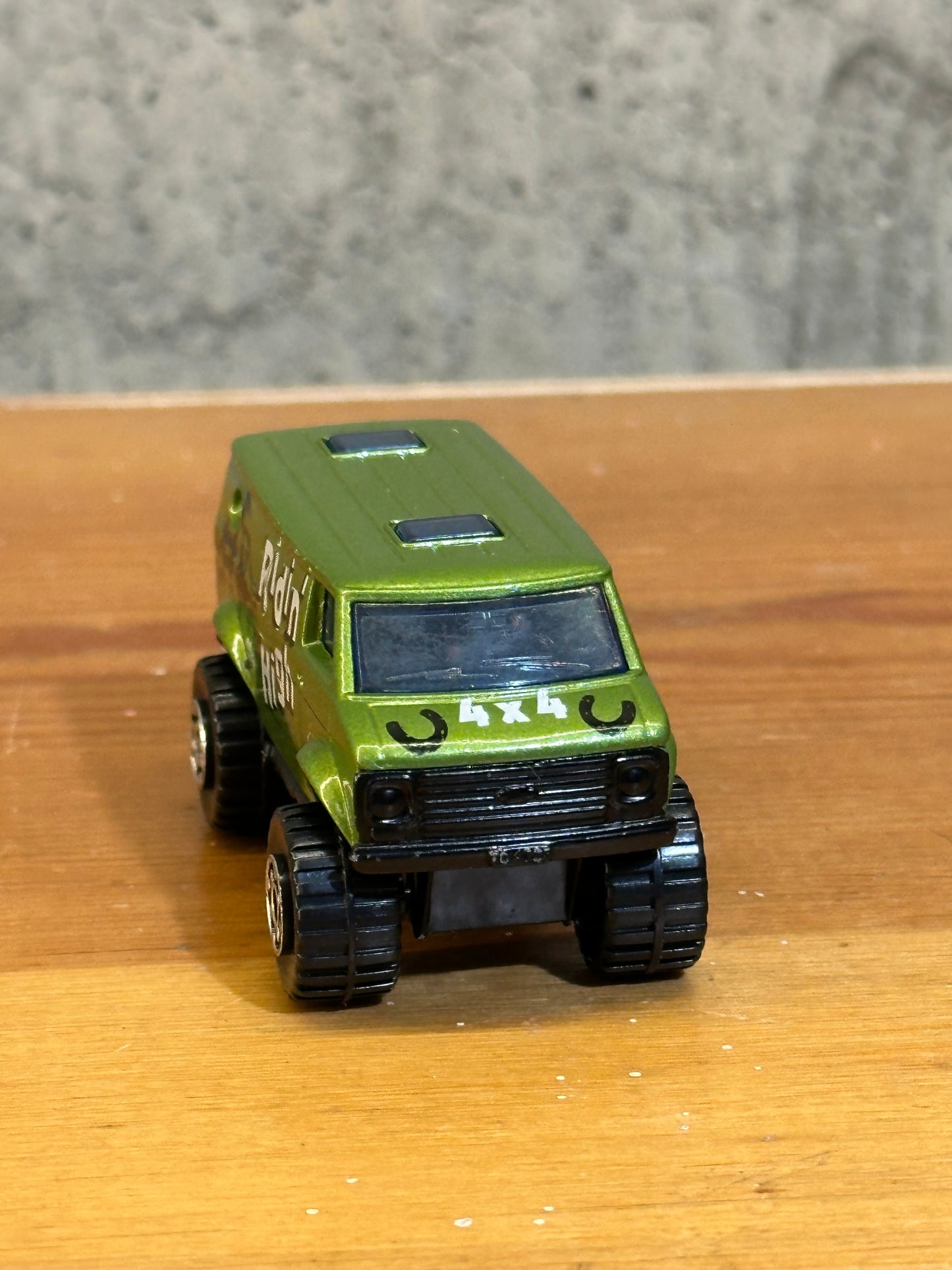 Ridin’ High 4X4 Chevy Van 1981 Matchbox Car