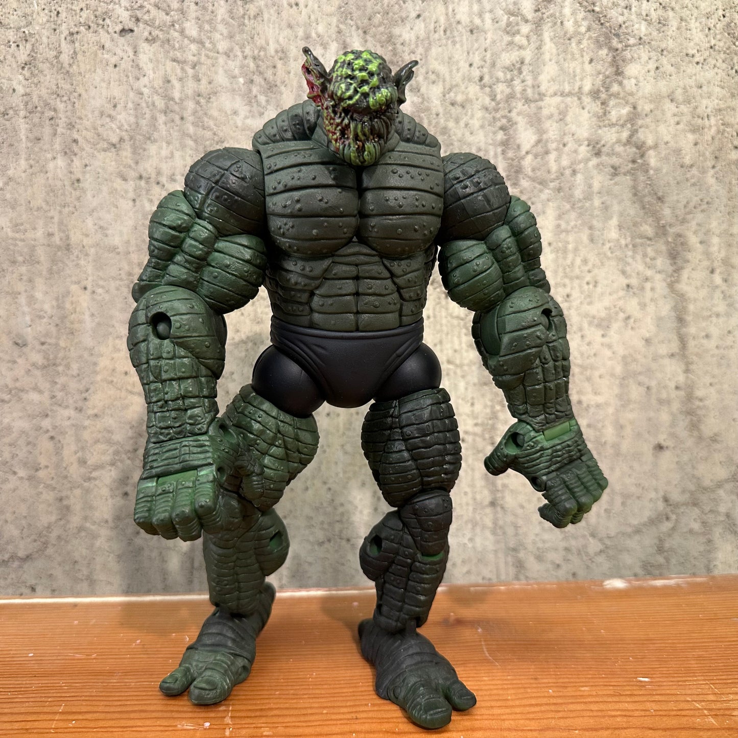 Abomination Melted Face Toy Biz Marvel Legends Deluxe Action Figure