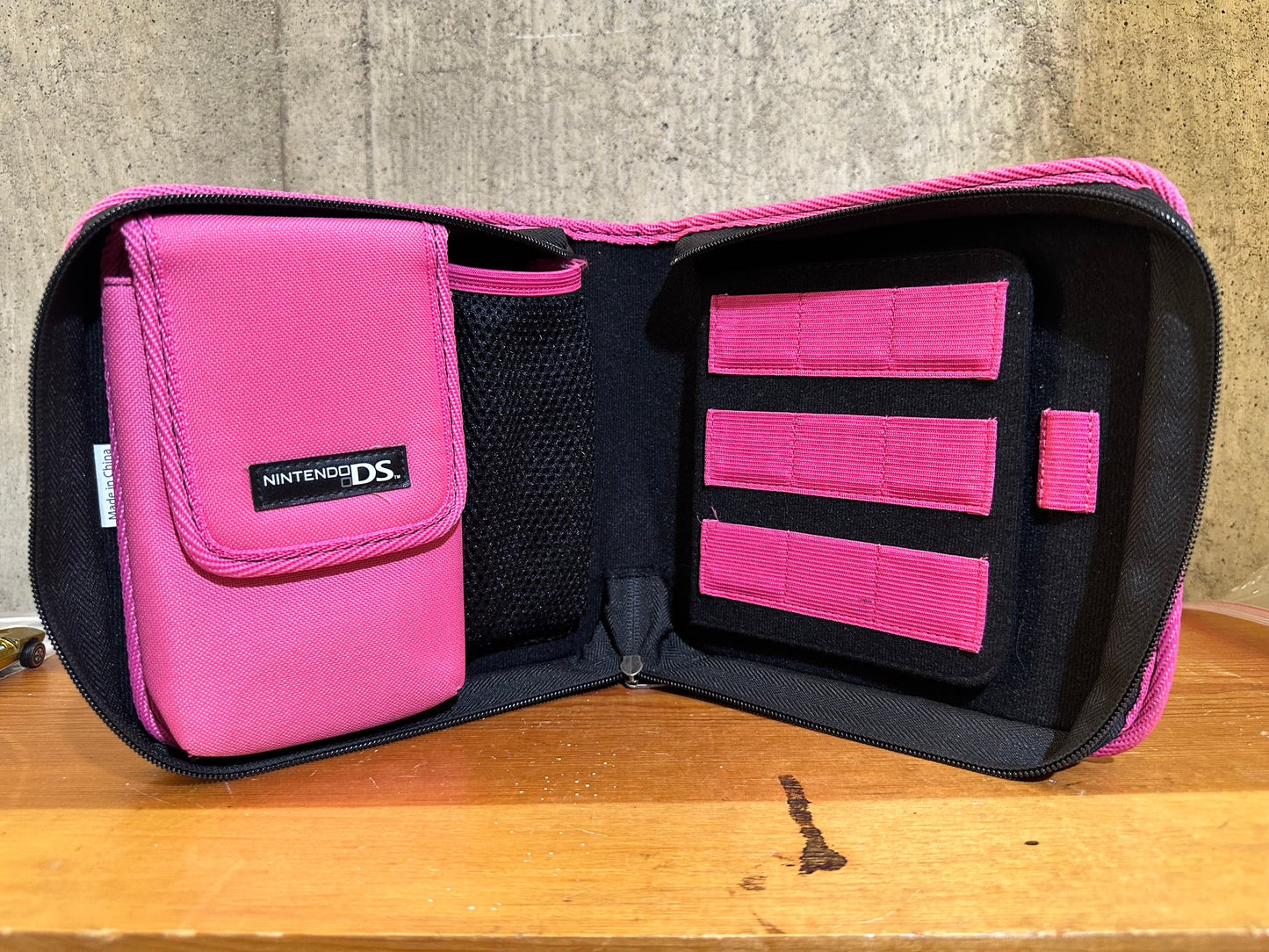 Nintendo DS Pink Collector Case