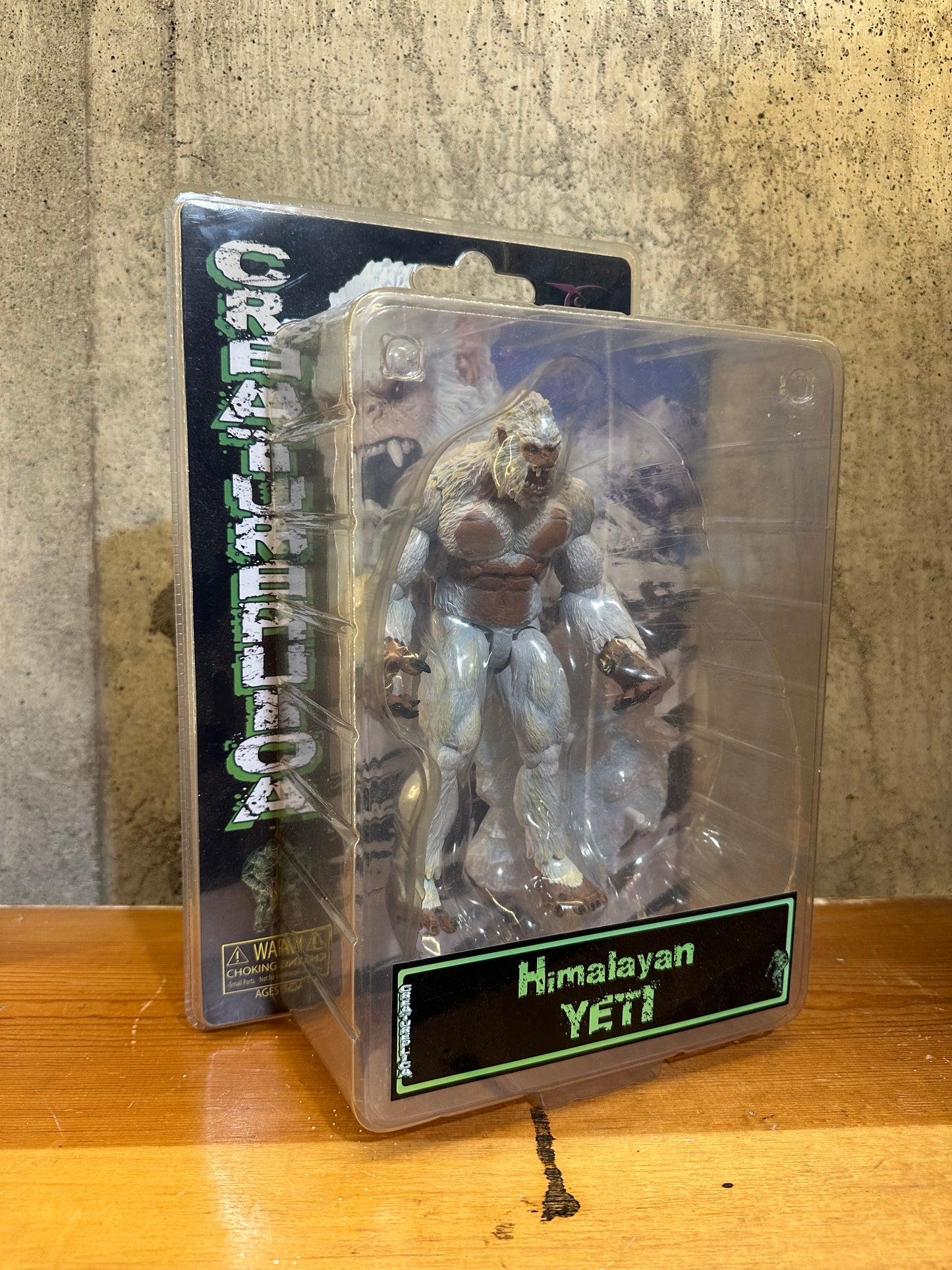 HIMALAYAN YETI ABONIMABLE SNOWMAN 8" ACTION FIGURE CREATUREPLICA