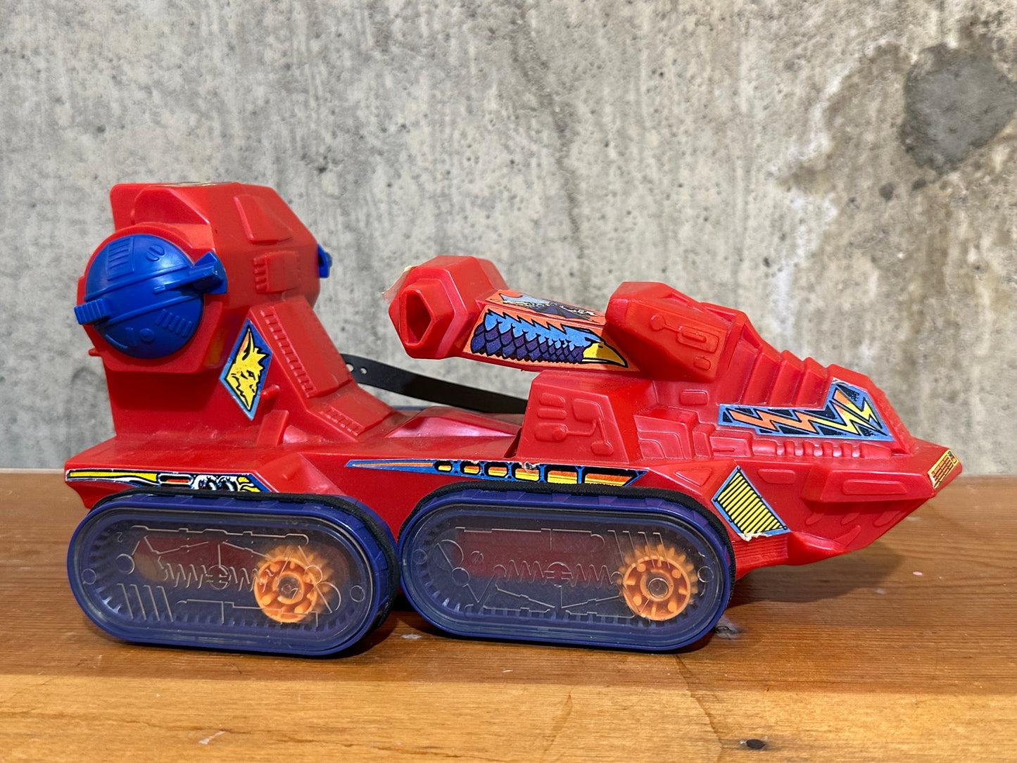 Attack Trak 1982 MOTU Working Vehicle Action Figure Toy