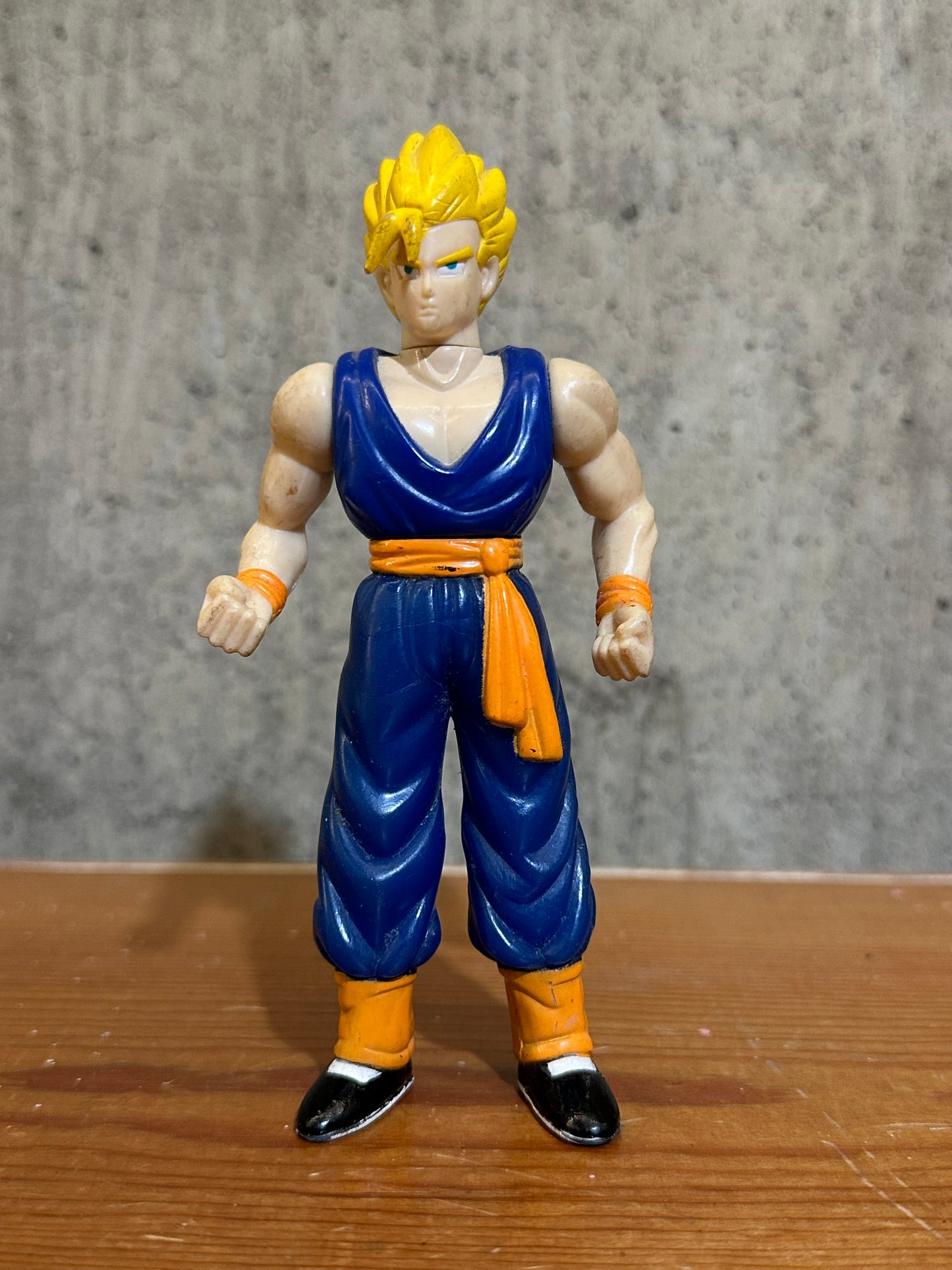 1989 Super Saiyan Gohan figure Bandai 5.5” DBZ