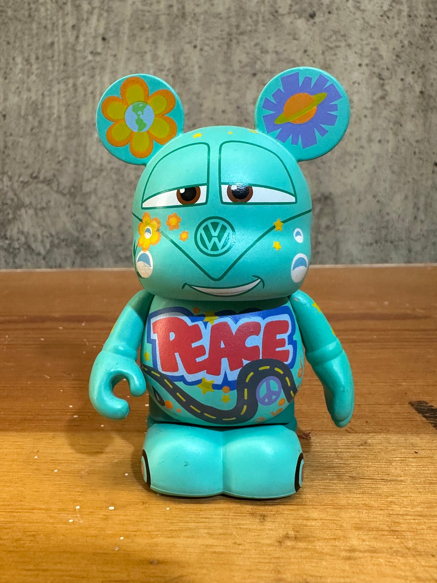 Disney Vinylmation Fillmore Pixar 1 Cars VW Bus Volkswagen 3"