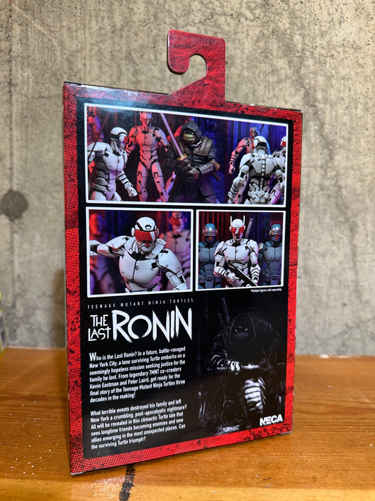 Teenage Mutant Ninja Turtles The Last Ronin ELITE SYNJA PATROL BOT Figure NECA TMNT