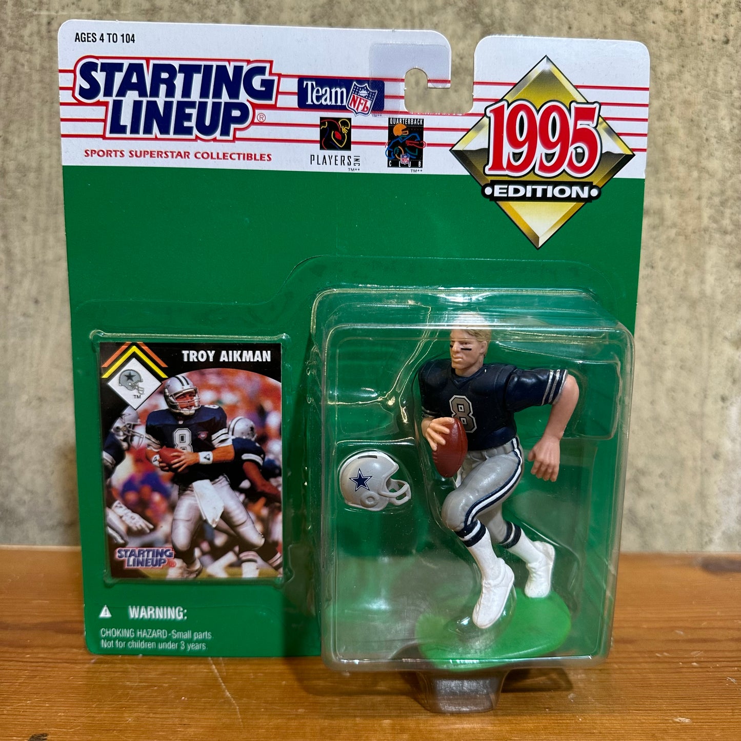 Troy Aikman Kenner SLU Dallas Cowboys 1996 Action Figure MOC