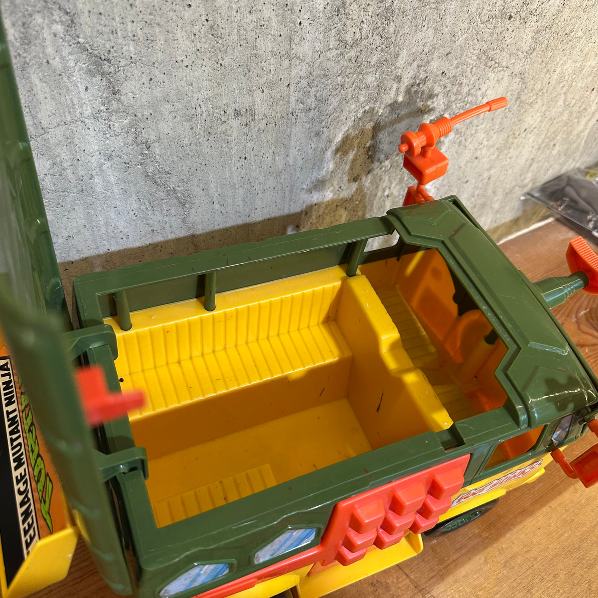 Party Wagon 100% Complete TMNT Vintage Ninja Turtles Van Toy 1989