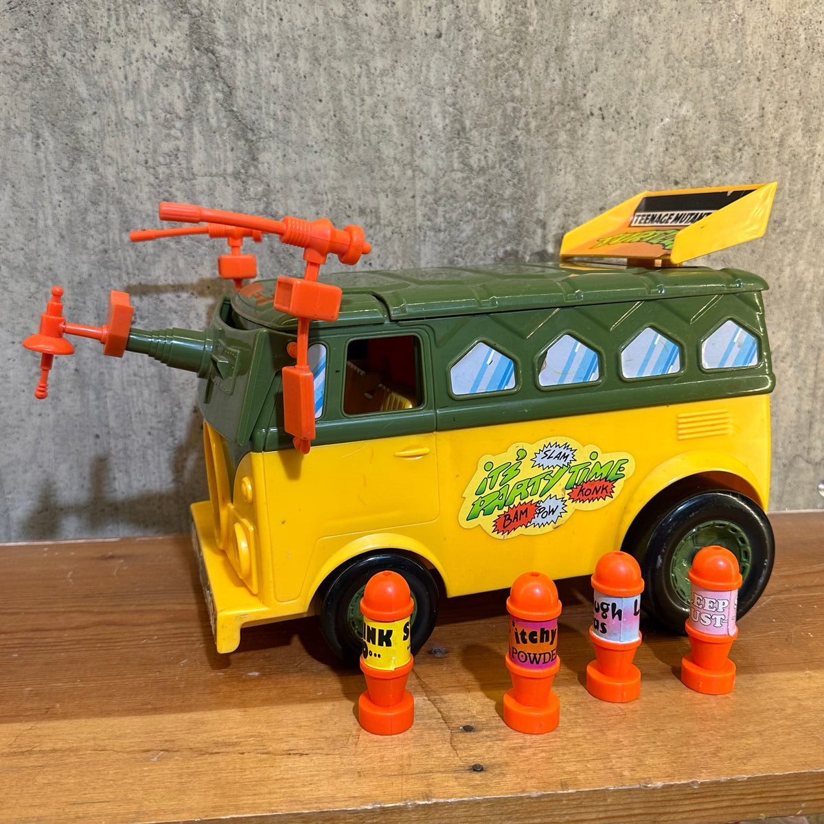 Party Wagon 100% Complete TMNT Vintage Ninja Turtles Van Toy 1989