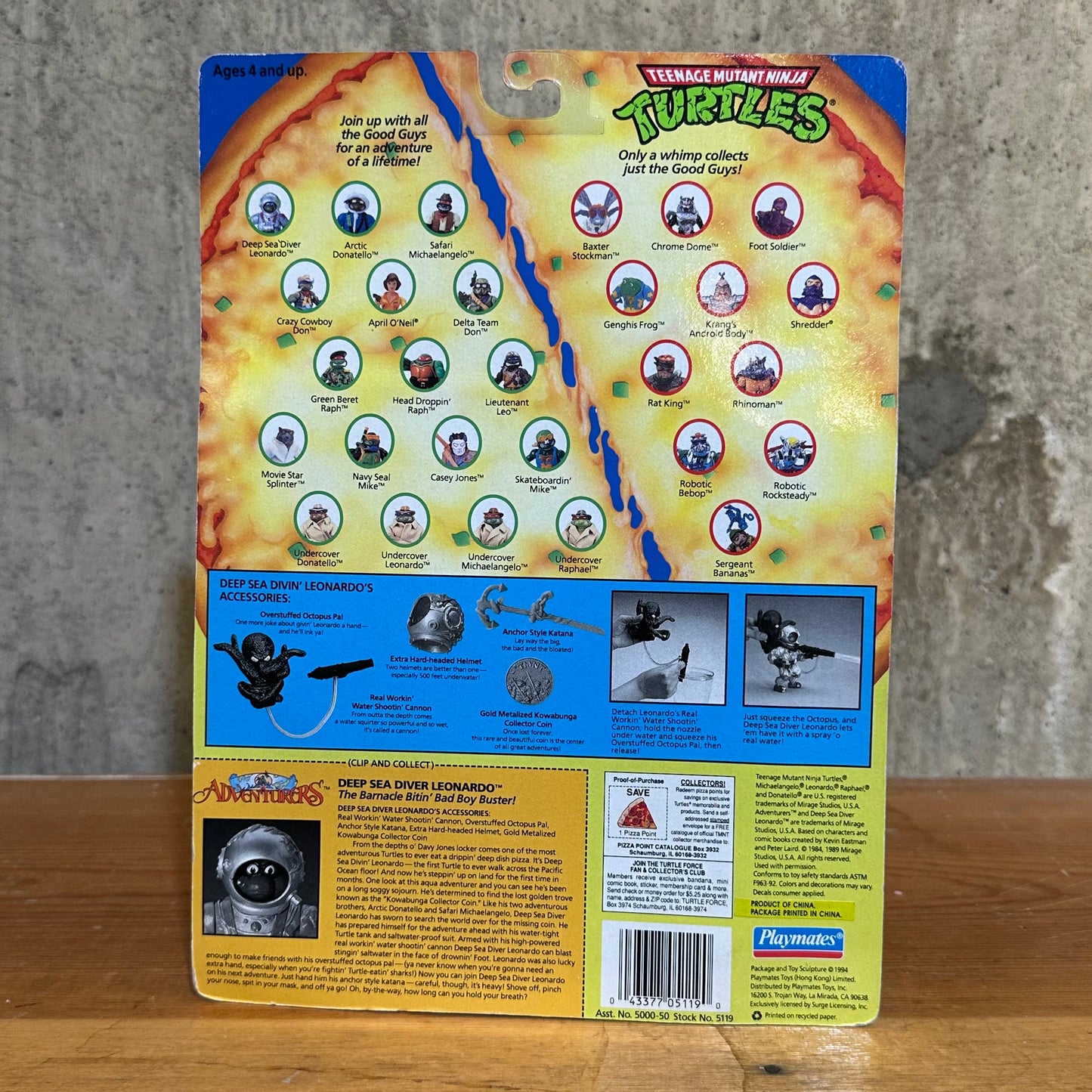 Deep Sea Leo TMNT Adventurers Sealed MOC Cracked Bubble Wear