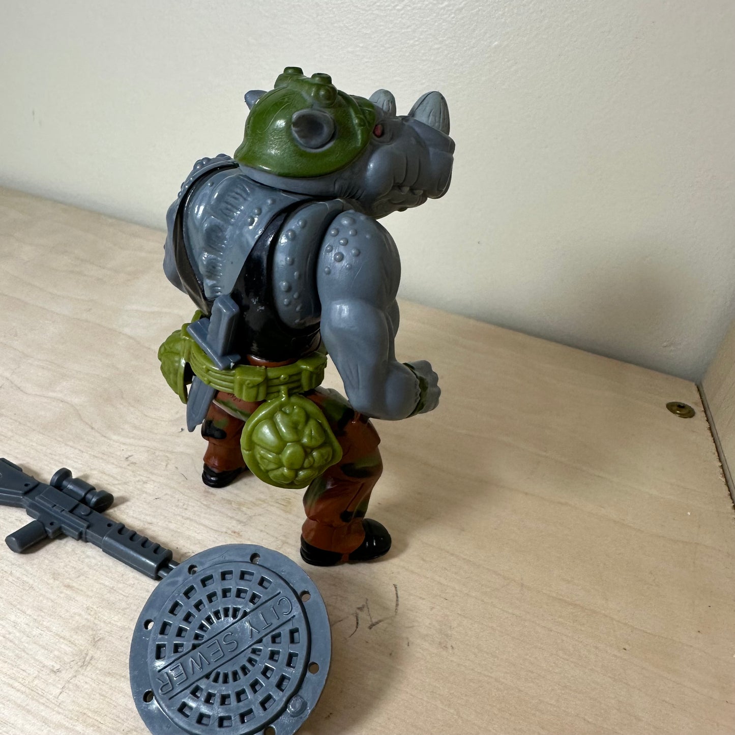 1988 TMNT Hard Head Rocksteady Complete Vintage Action Figure Toy