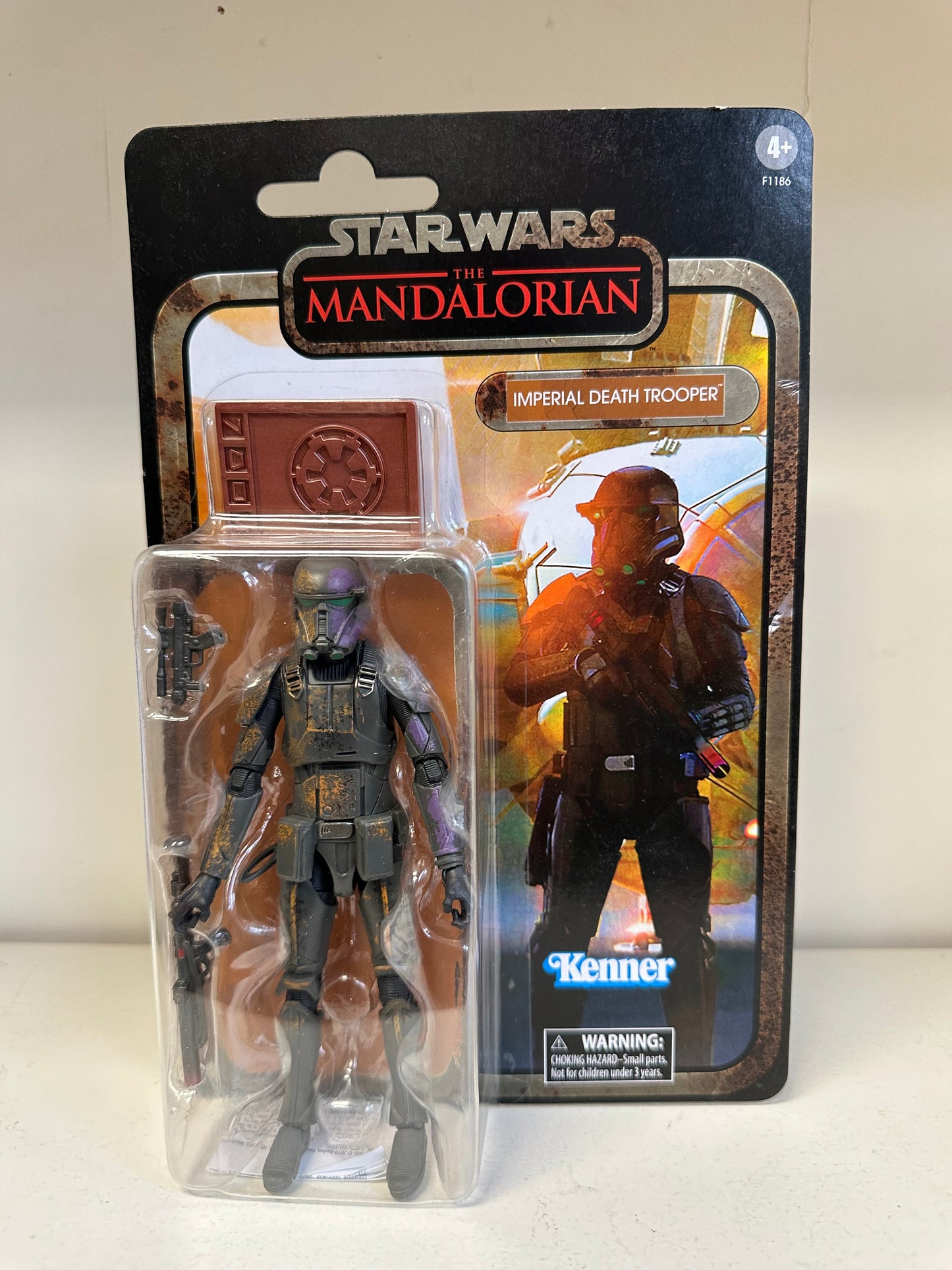 Star Wars 6” Black Series Imperial Death Trooper Mandalorian Series Action Figure Toy