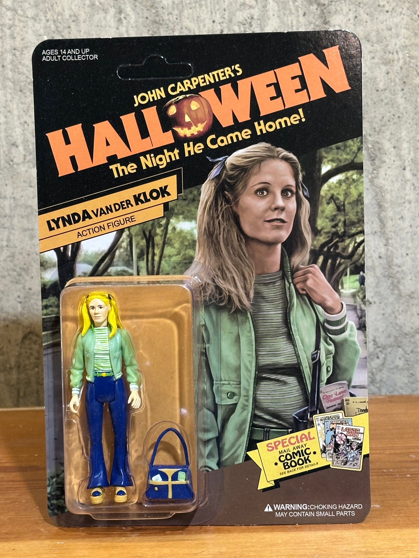 John Carpenter's HALLOWEEN LYNDA VAN DER KLOK Figure Fright-Rags Sealed on Card Unpunched 5”
