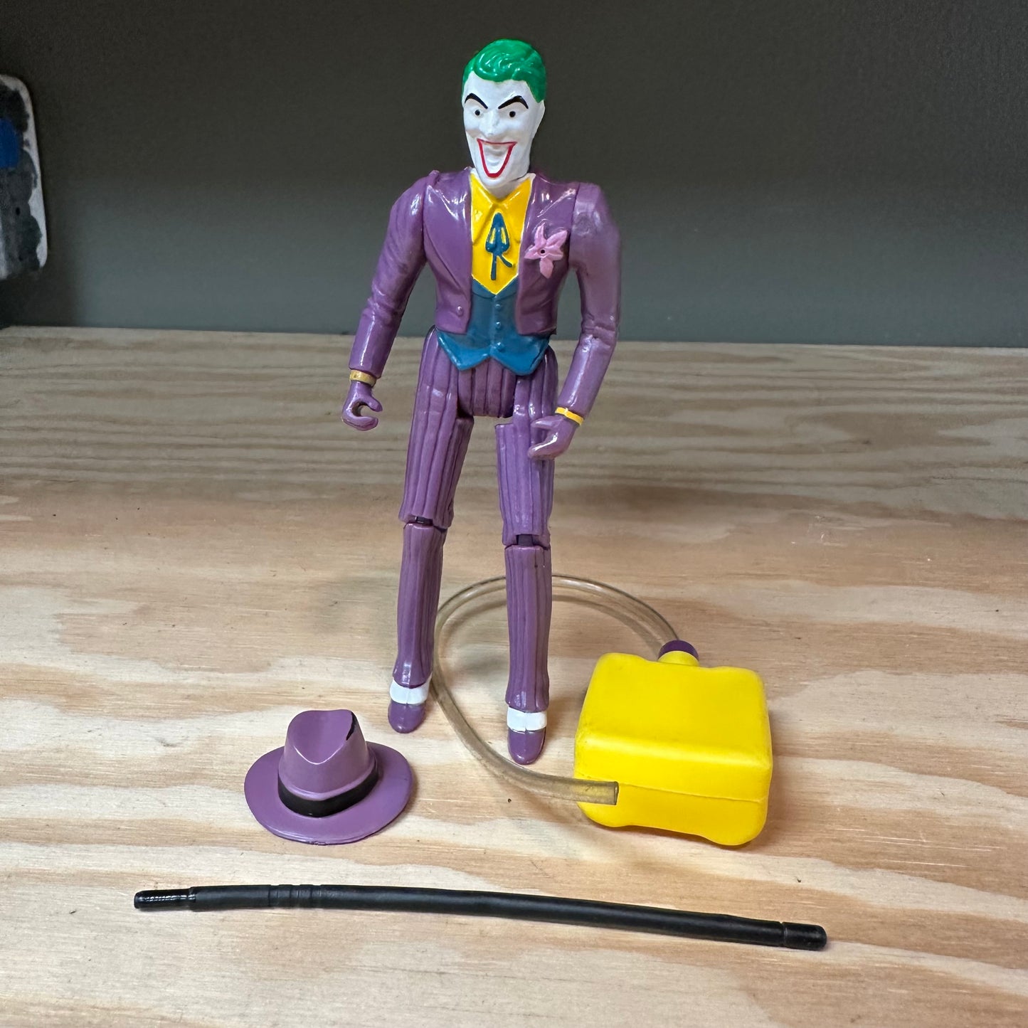 1989 Toy Biz Joker DC Comics Action Figure Toy