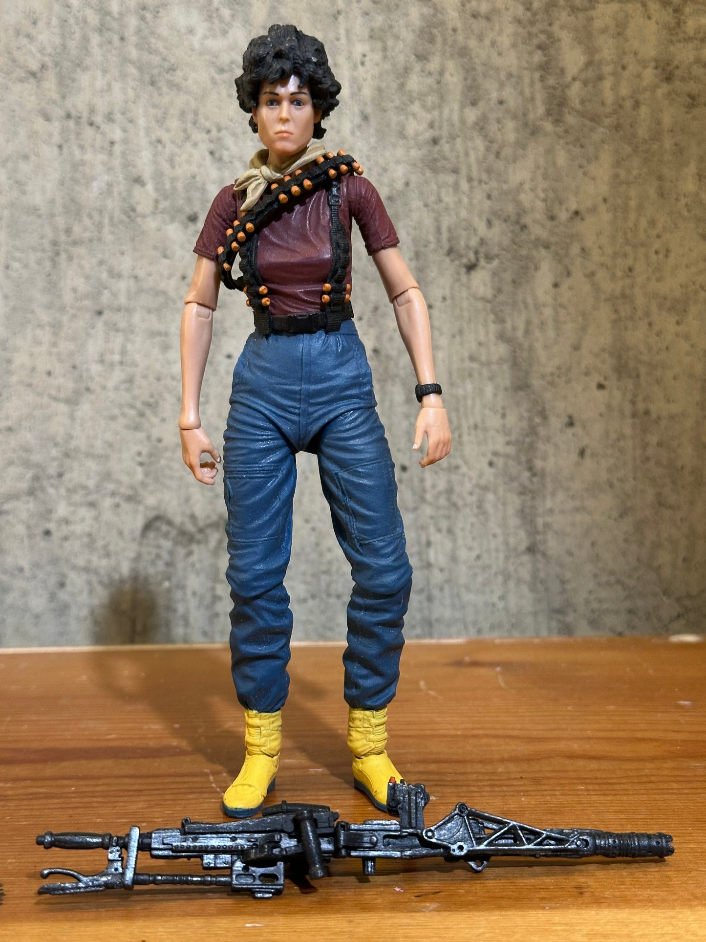 NECA Reel Toys Aliens Space Marine Lt. Ellen Ripley Kenner Tribute Action Figure Toy