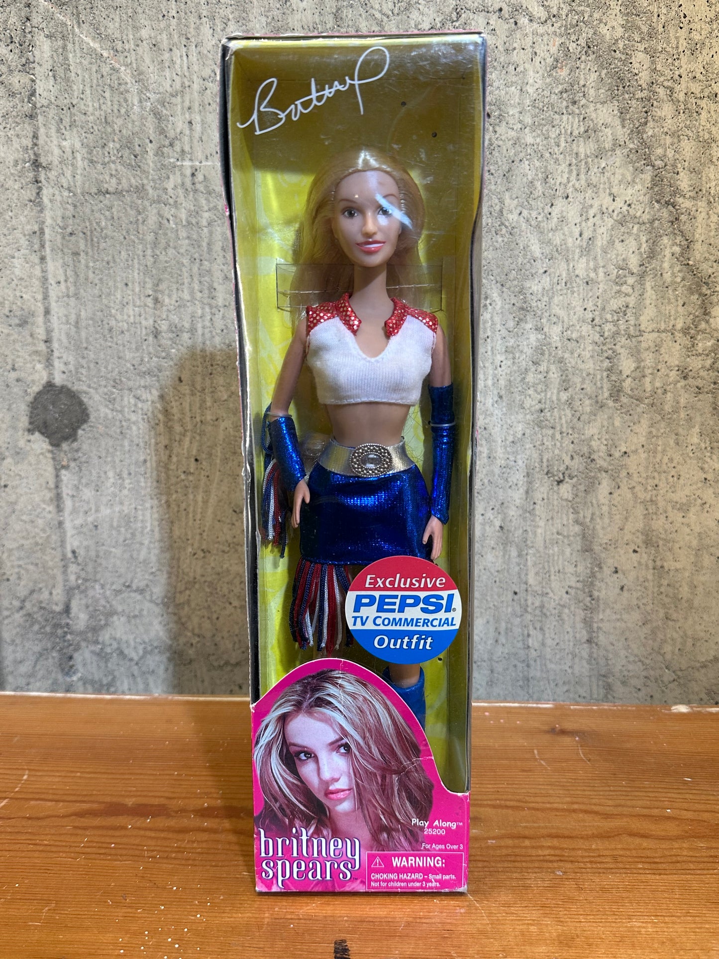 Britney Spears Barbie Doll Exclusive Pepsi Outfit Sealed Box Toy 2001