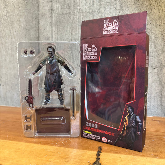 Hiya Toys Texas Chainsaw Massacre 2003 Leatherface 4.25” Killing Mask Figure