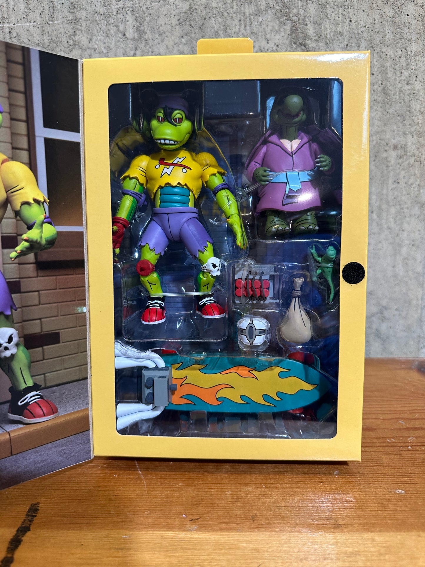 Mondo Gecko NECA TMNT Sealed Ninja Turtles Action Figure Toy