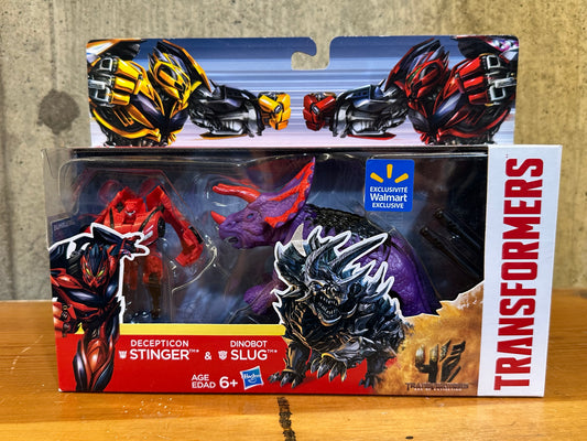 Transfomer AoE Stinger VS Dinobot Slug Walmart Exclusive