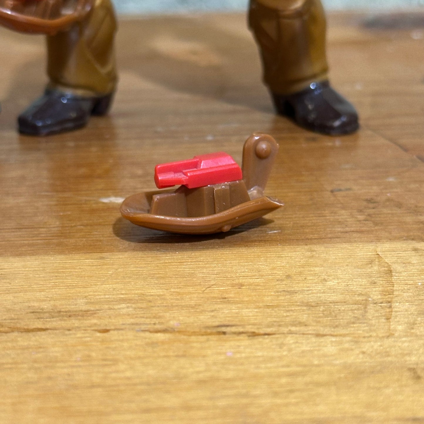 Rio Blast complete Vintage He-Man MOTU Action Figure Broken Thigh Pad