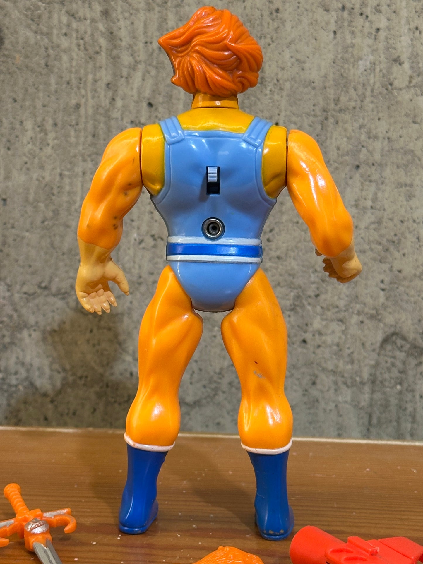 Lion-O Orange Hair Complete Thundercats Action Fifure Toy Power Ring doesn’t work