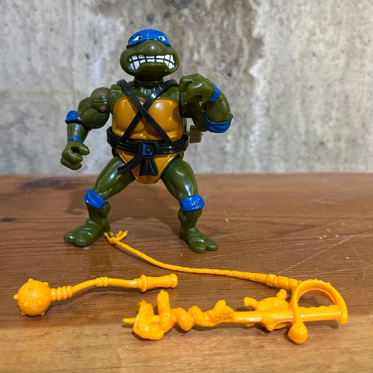 Wacky Action Leo Complete Vintage TMNT Ninja Turtles Action Figure Toy