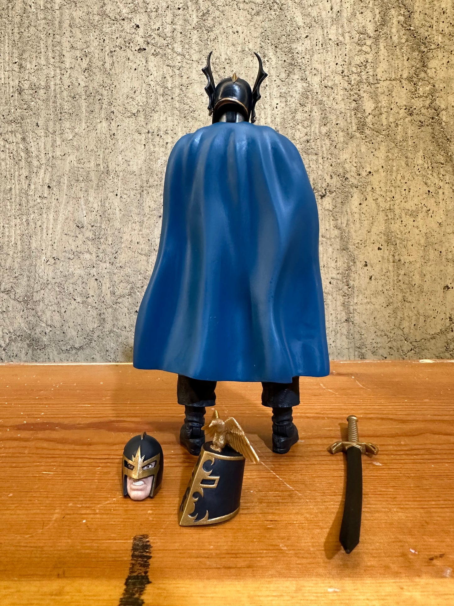 Black Knight Marvel Legends  6” Action Figure Toy - Cull Obsidian BAF Wave