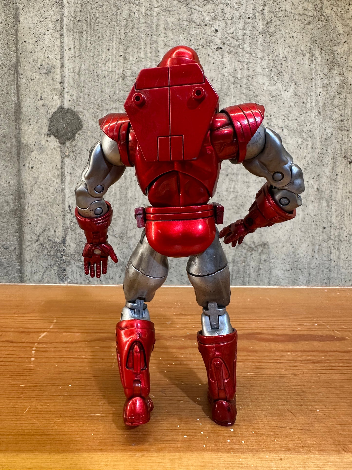 2008 Hasbro Marvel Iron Man Mark 2 Gray Suit 6” Action Figure Tony Stark Avenger
