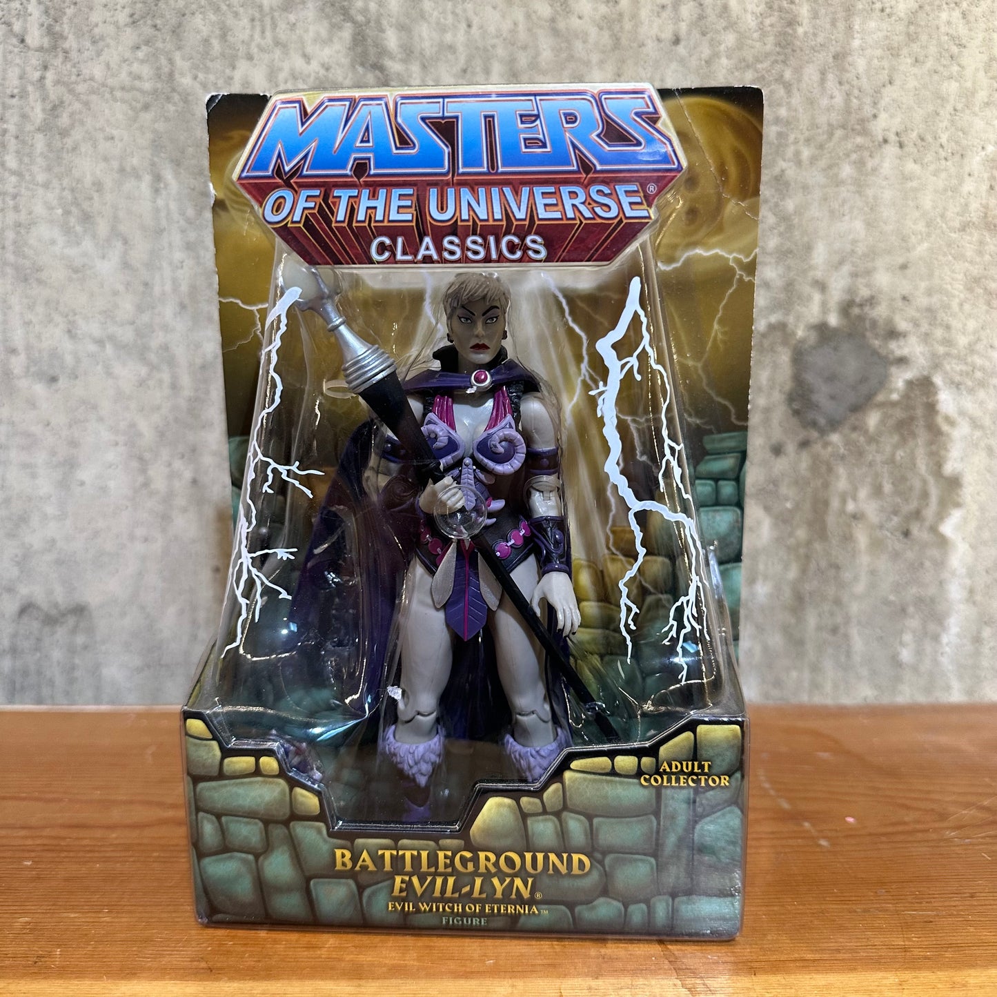 Evil-Lyn MOTU Classics Battleground Evil Witch of Eternia Sealed Action Figure Toy
