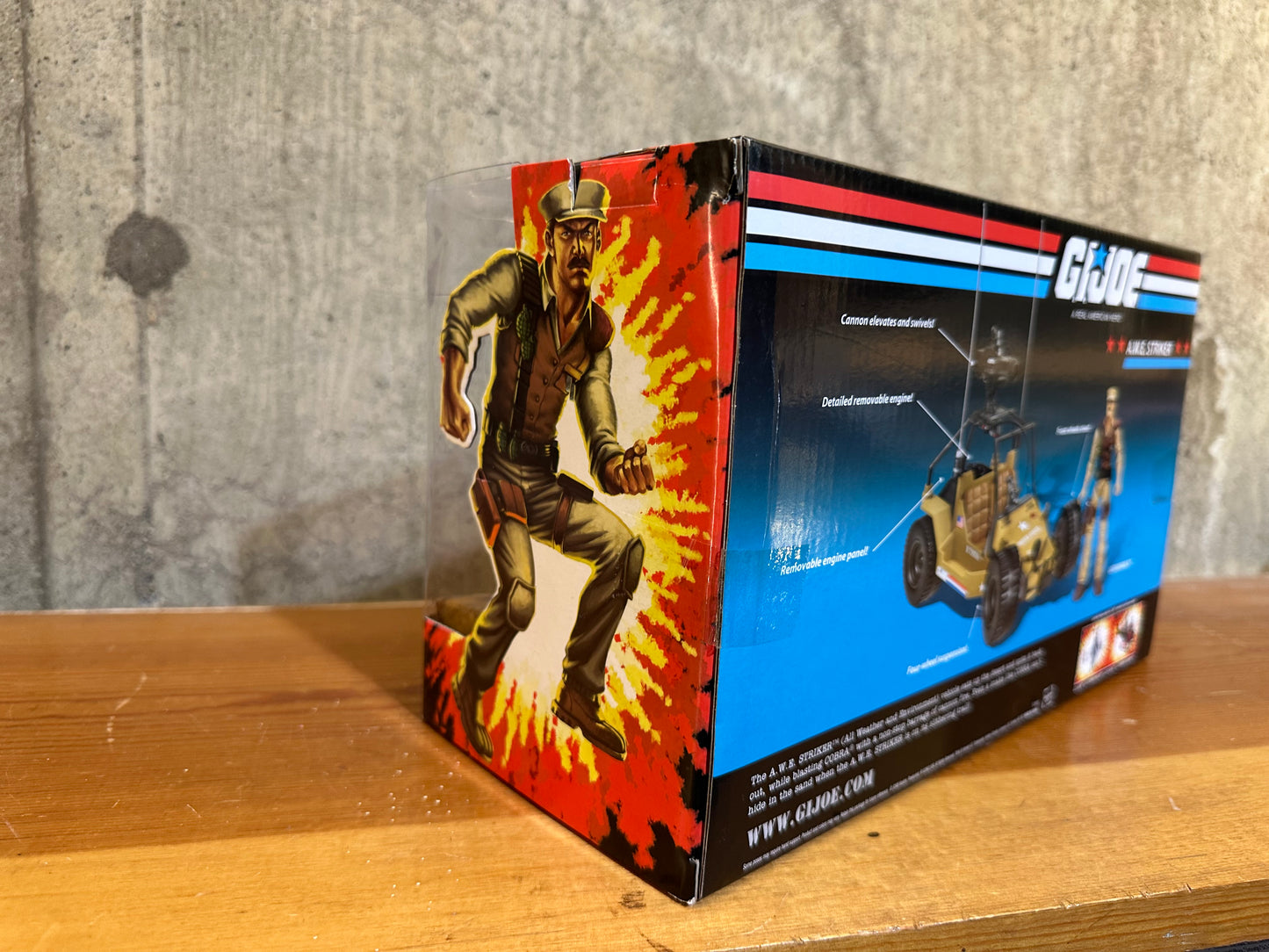 GI Joe A.W.E. STRIKER w/ Leatherneck - 25th ANNIVERSARY Sealed