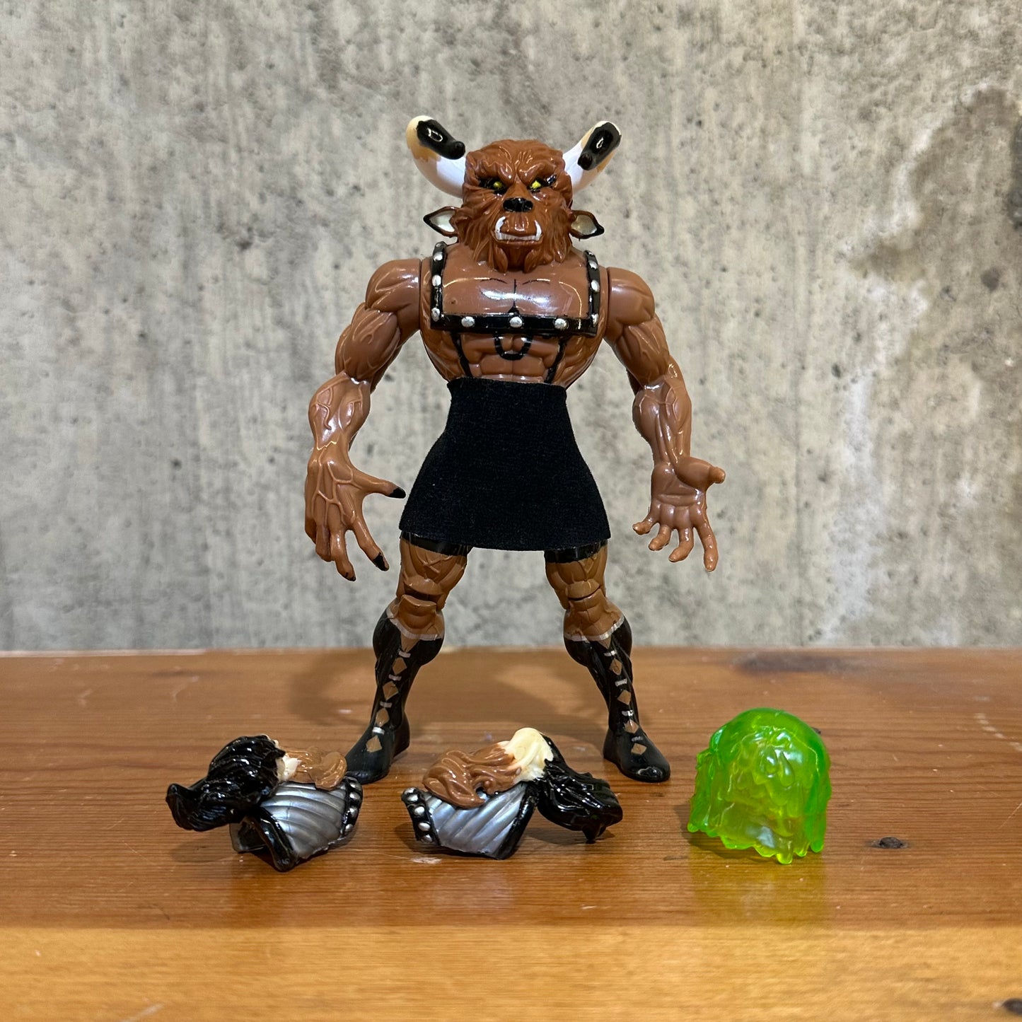 Minotaur Hercules Complete 90’s ToyBiz Action Figure Toy 5”