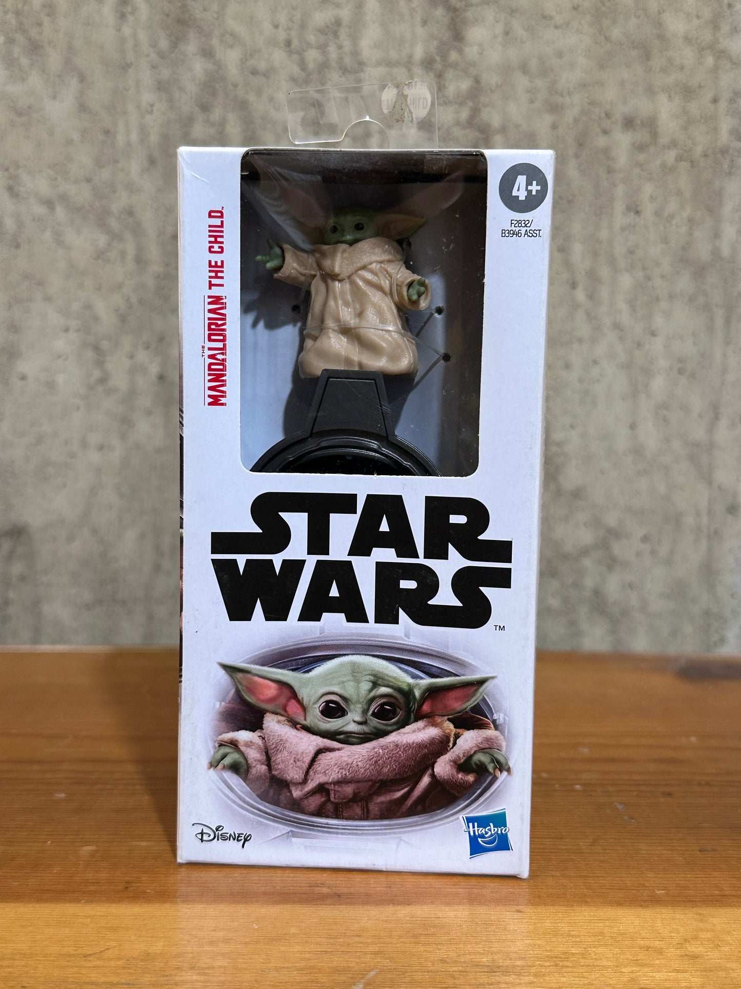 Star Wars The Mandalorian The Child BABY YODA Action Figure 2021 Hasbro Disney