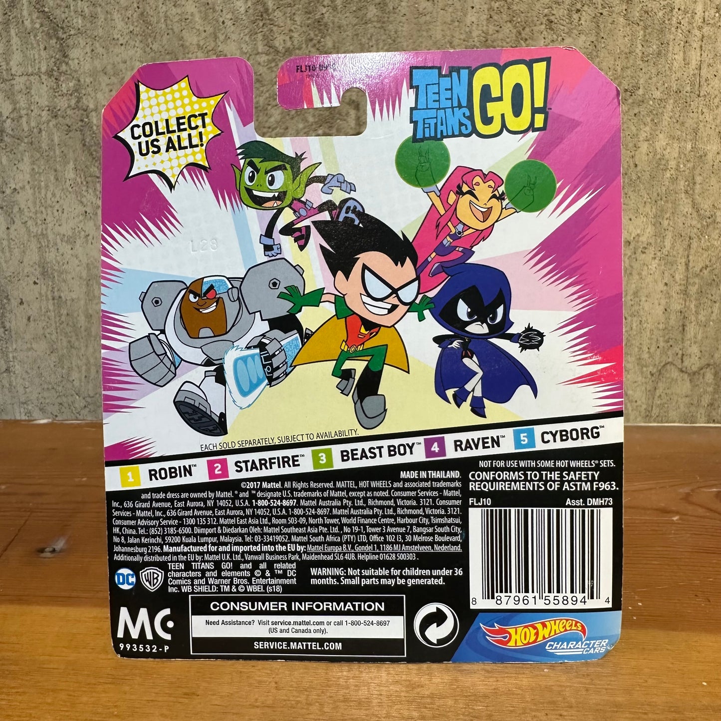 Robin Teen Titans Go DC Comics Hot Wheels Sealed Car