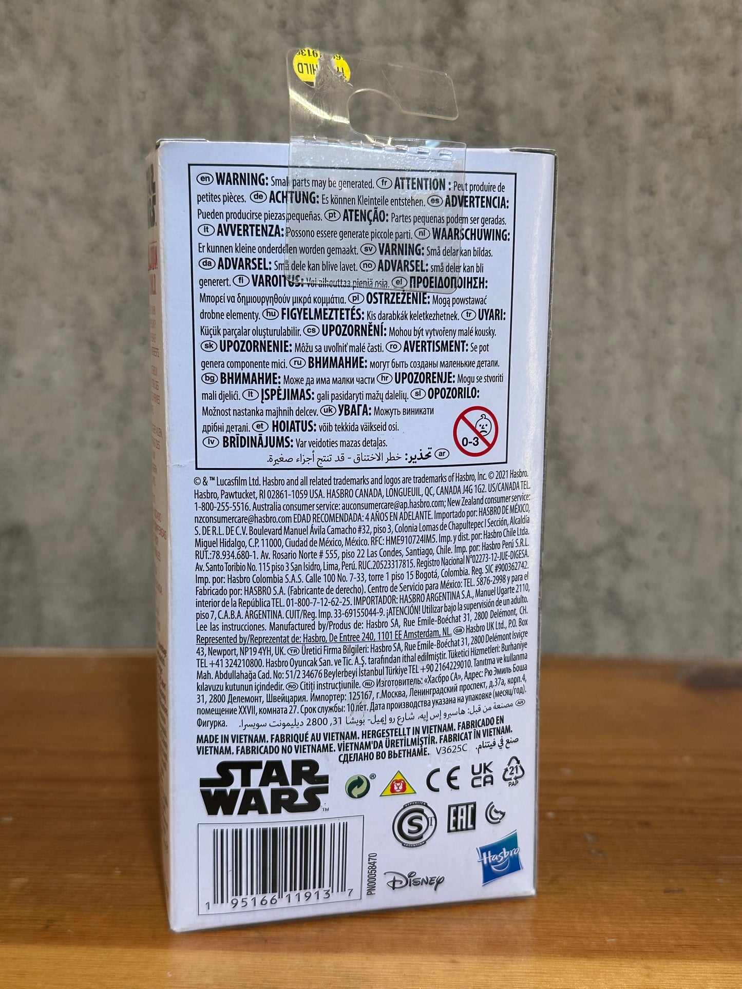 Star Wars The Mandalorian The Child BABY YODA Action Figure 2021 Hasbro Disney