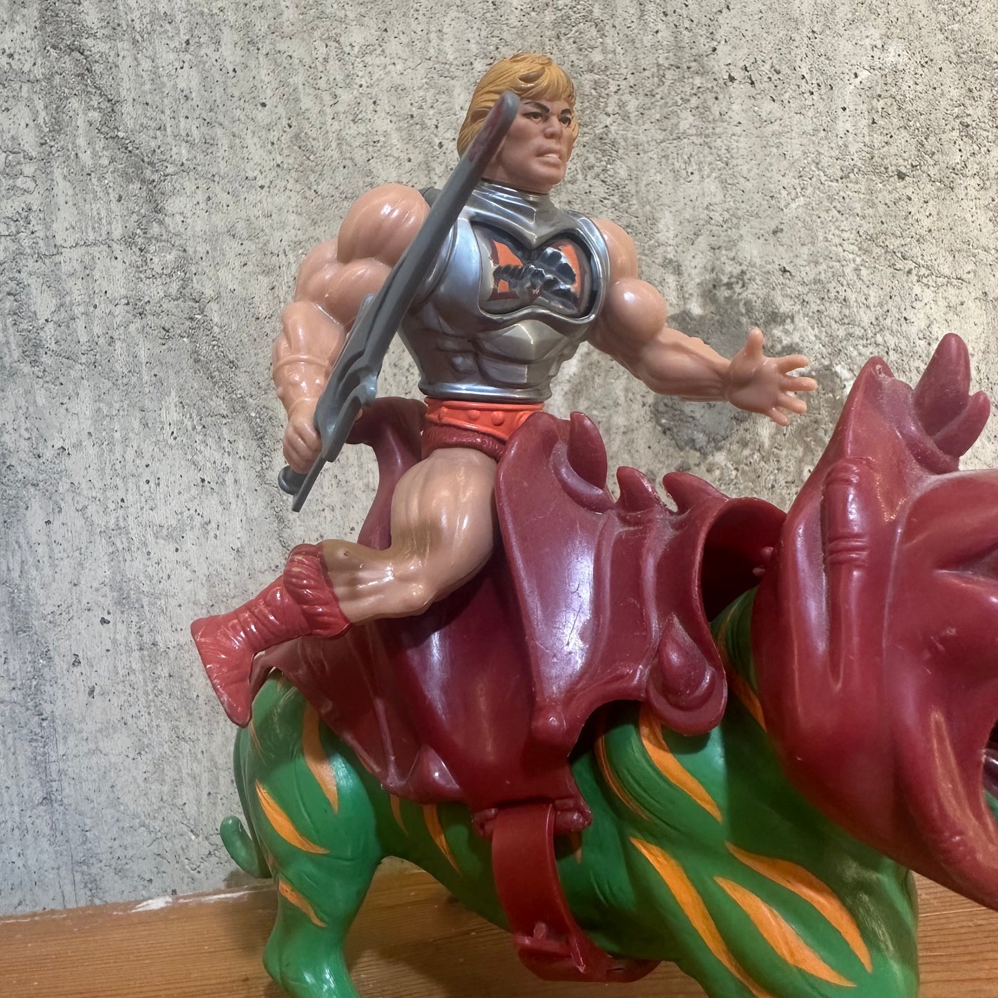 Battle Armor He-Man and Battle Cat MOTU Set