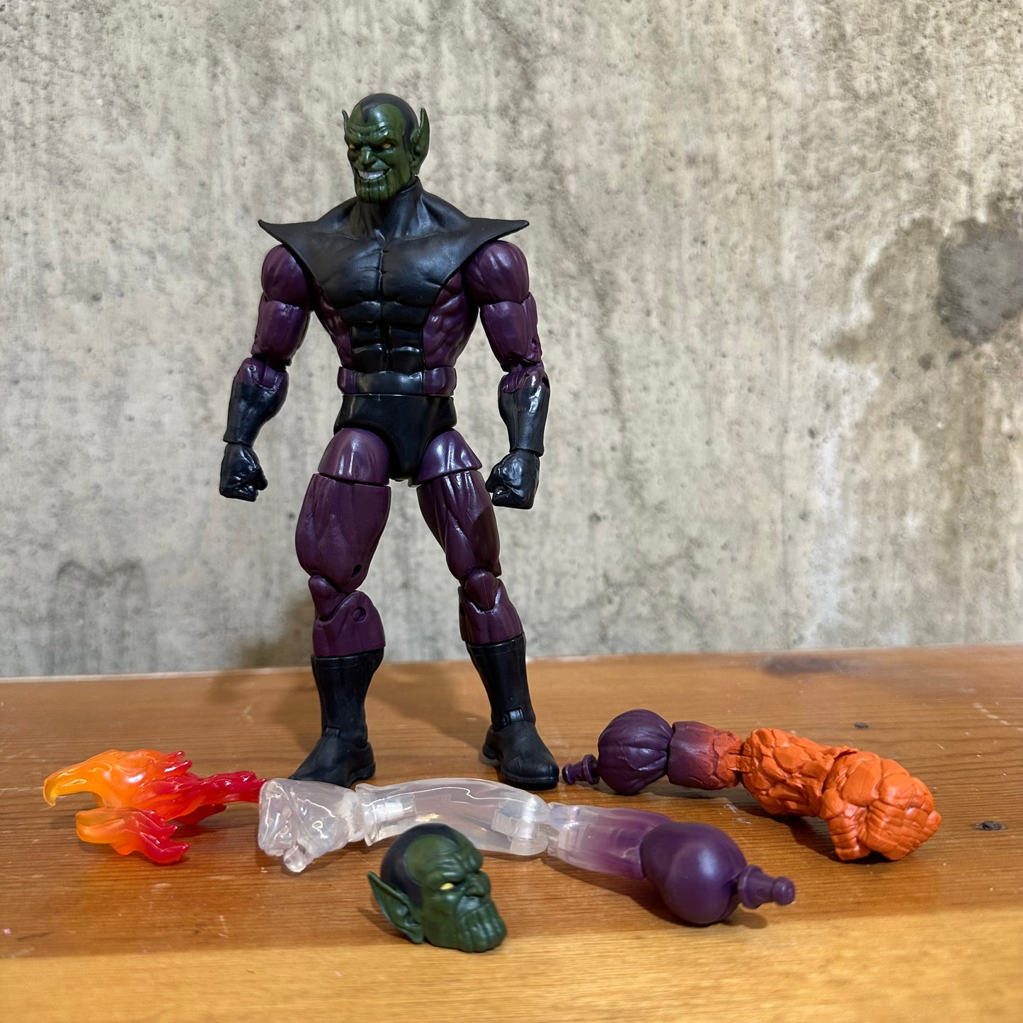 Skrull Marvel Legends Complete BAF Action Figure Toy