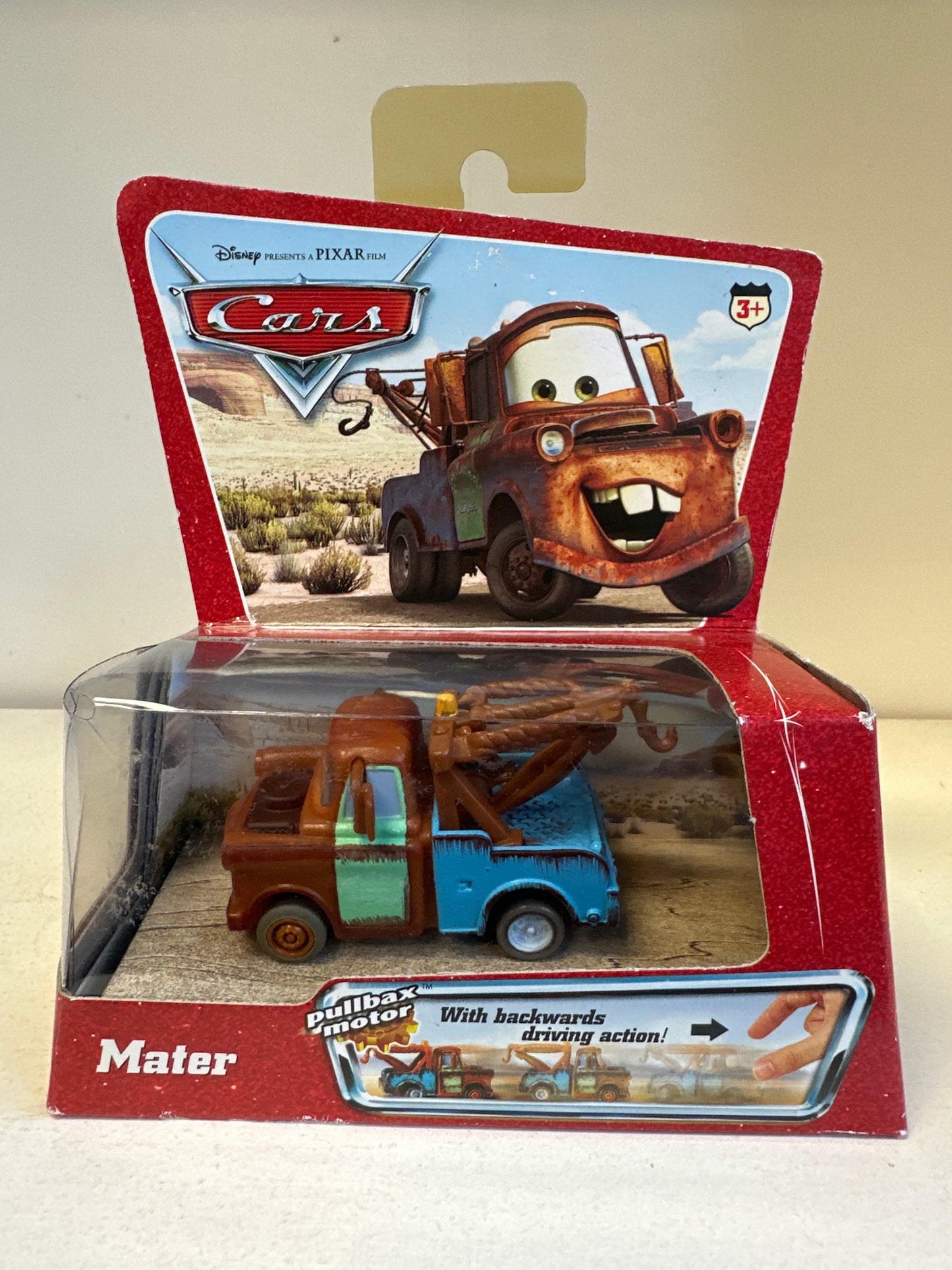 Disney Pixar Cars Mater Towtruck Sealed Diecast Car pullbax vehicle