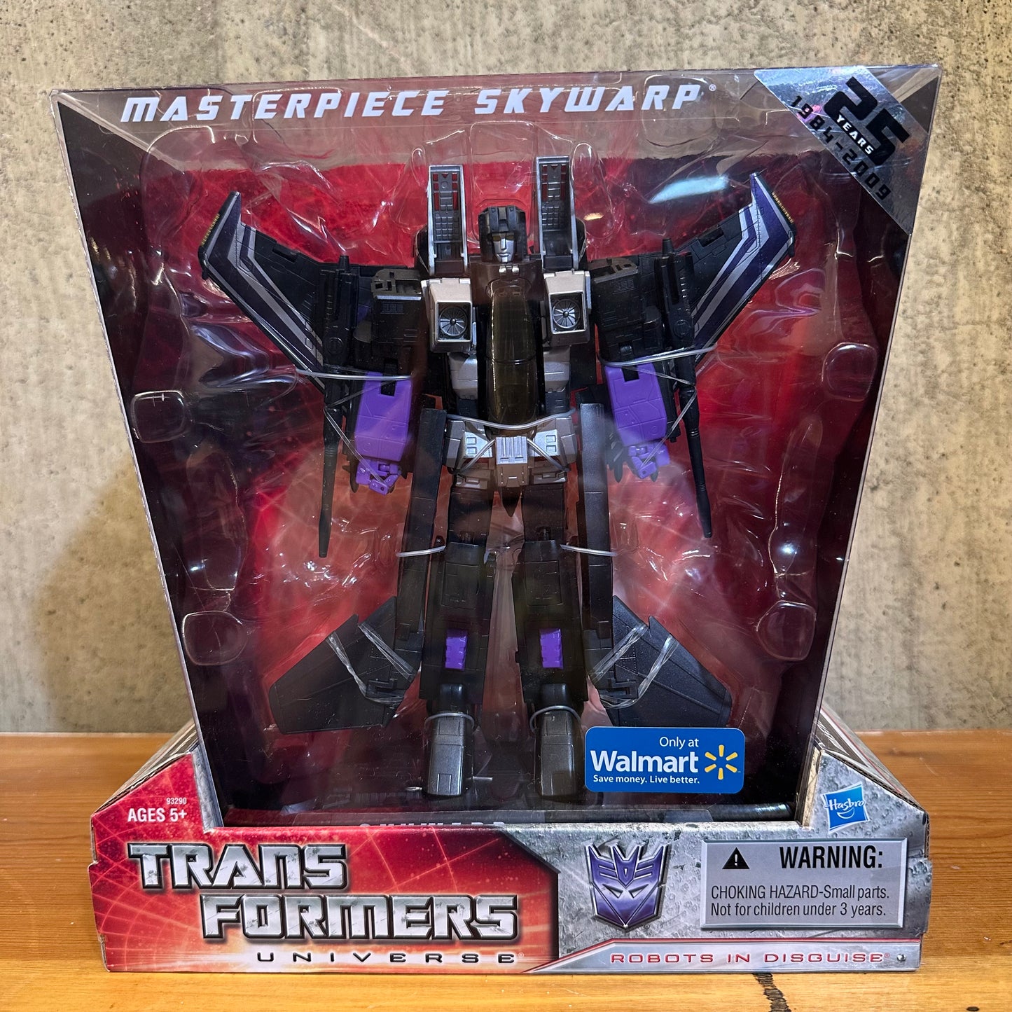 Skywarp Hasbro Transformers Universe Masterpiece Exclusive Action Figure