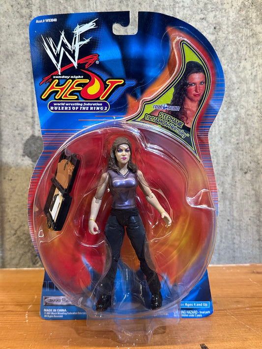 WWF Stephanie McMahon-Helmsley Wrestling Action Figure WWE Rulers of the Ring 3