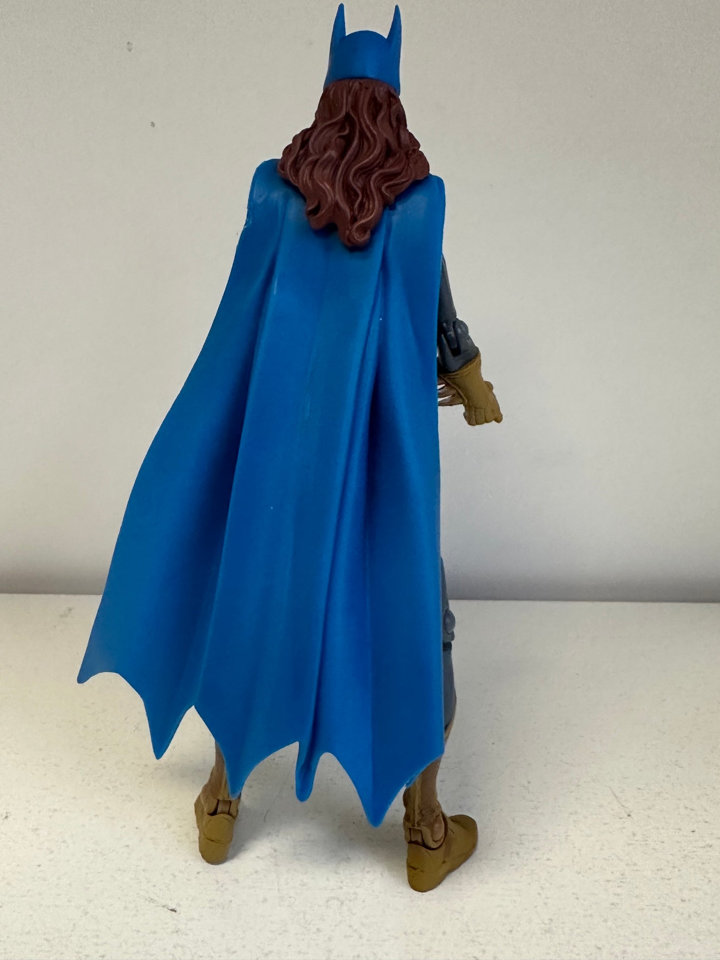 DC Comics Batgirl Action Figure Toy