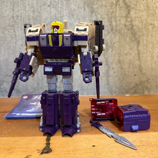 Blitzwing Hasbro Transformers WFC Legacy Loose Complete