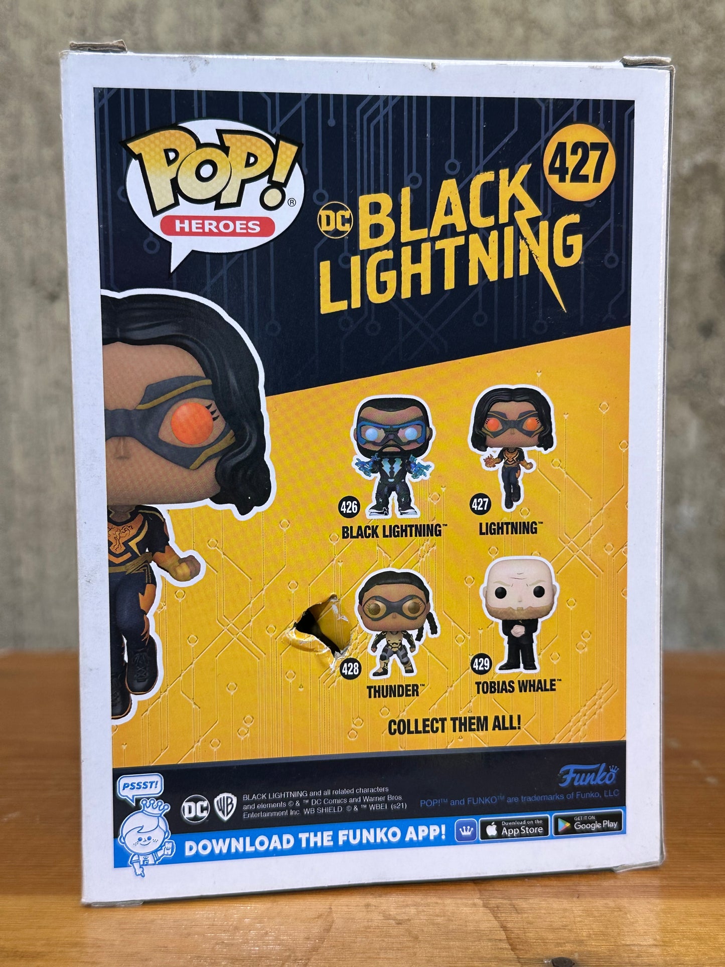 Lightning from Black Lightning Funko Pop 427 Damaged Box DC Comics